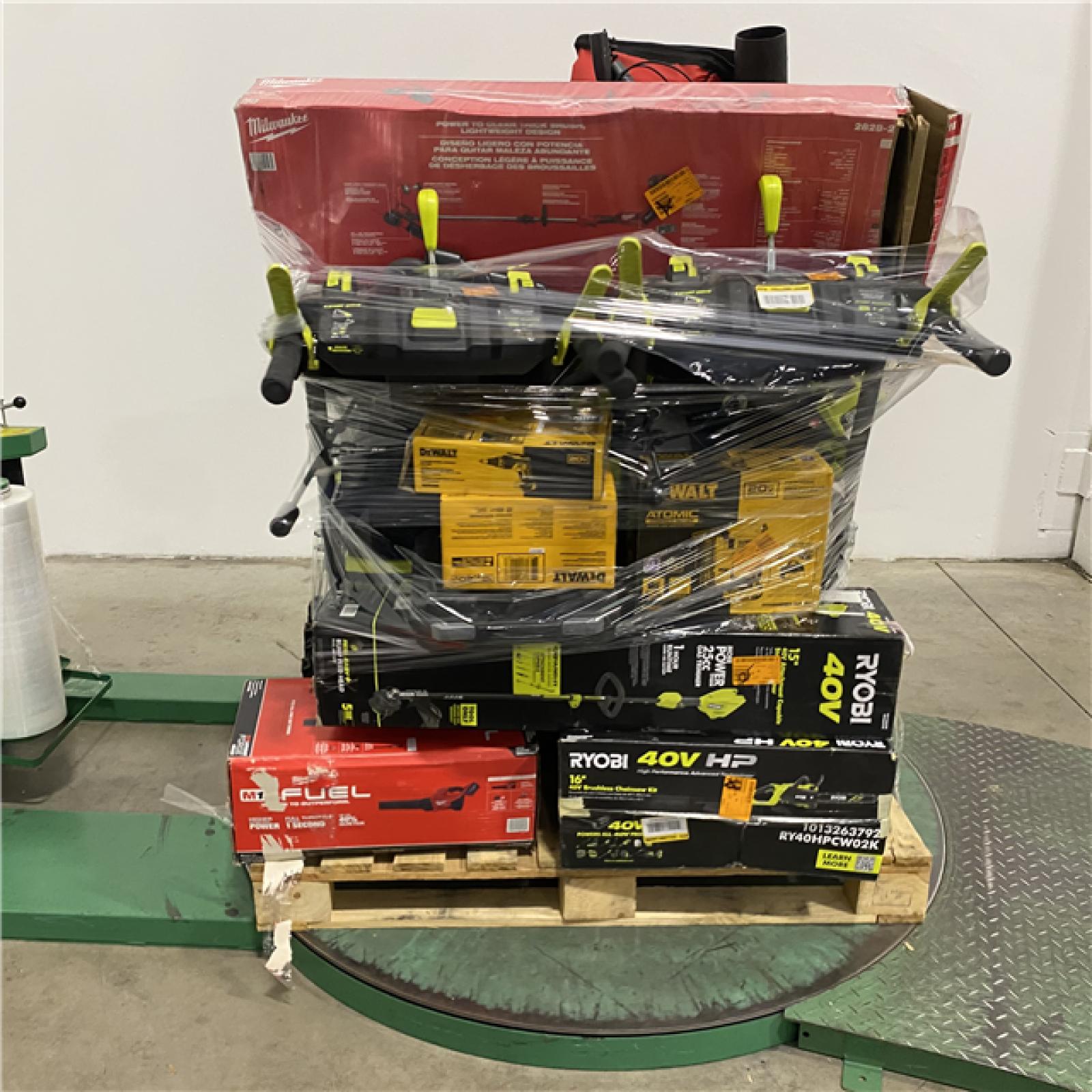 Dallas Location - As-Is Tool Pallet