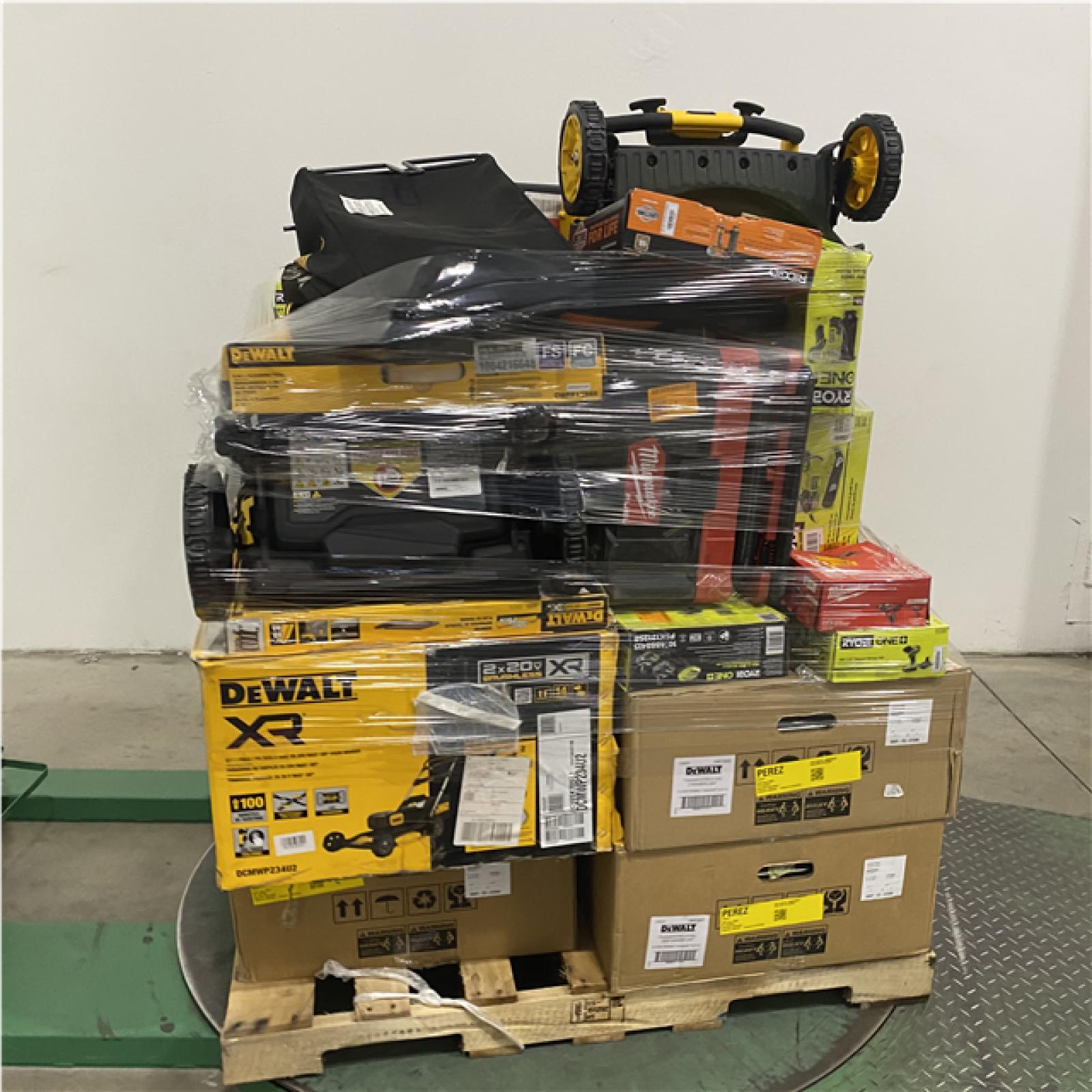 Dallas Location - As-Is Tool Pallet
