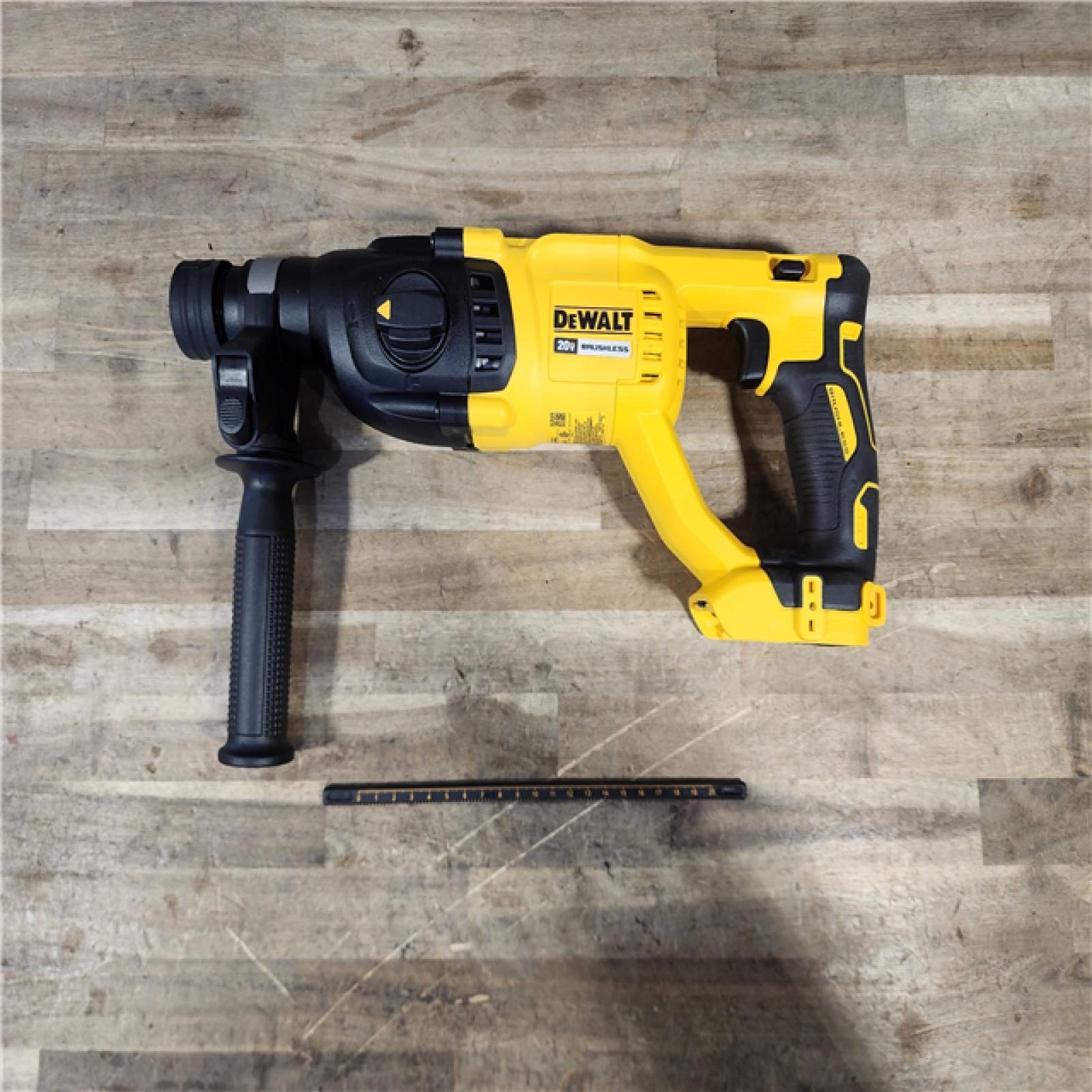 HOUSTON LOCATION - AS-IS DEWALT 20V MAX Cordless Brushless 1 in. SDS Plus D-Handle Concrete and Masonry Rotary Hammer (Tool Only)