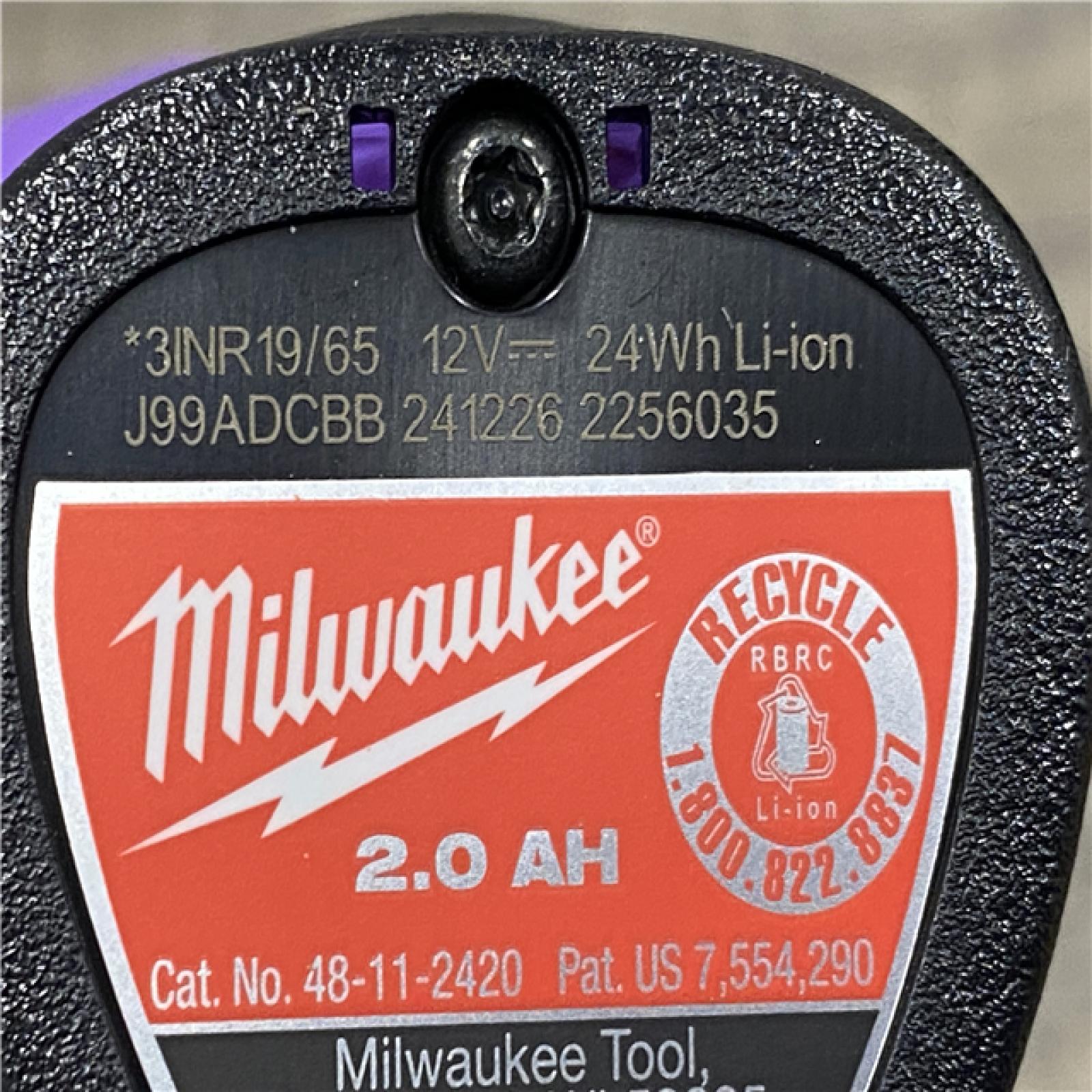 AS-IS Milwaukee 12V Lithium-Ion Cordless Screwdriver  3/8 in. High Speed Ratchet  Light Combo Kit