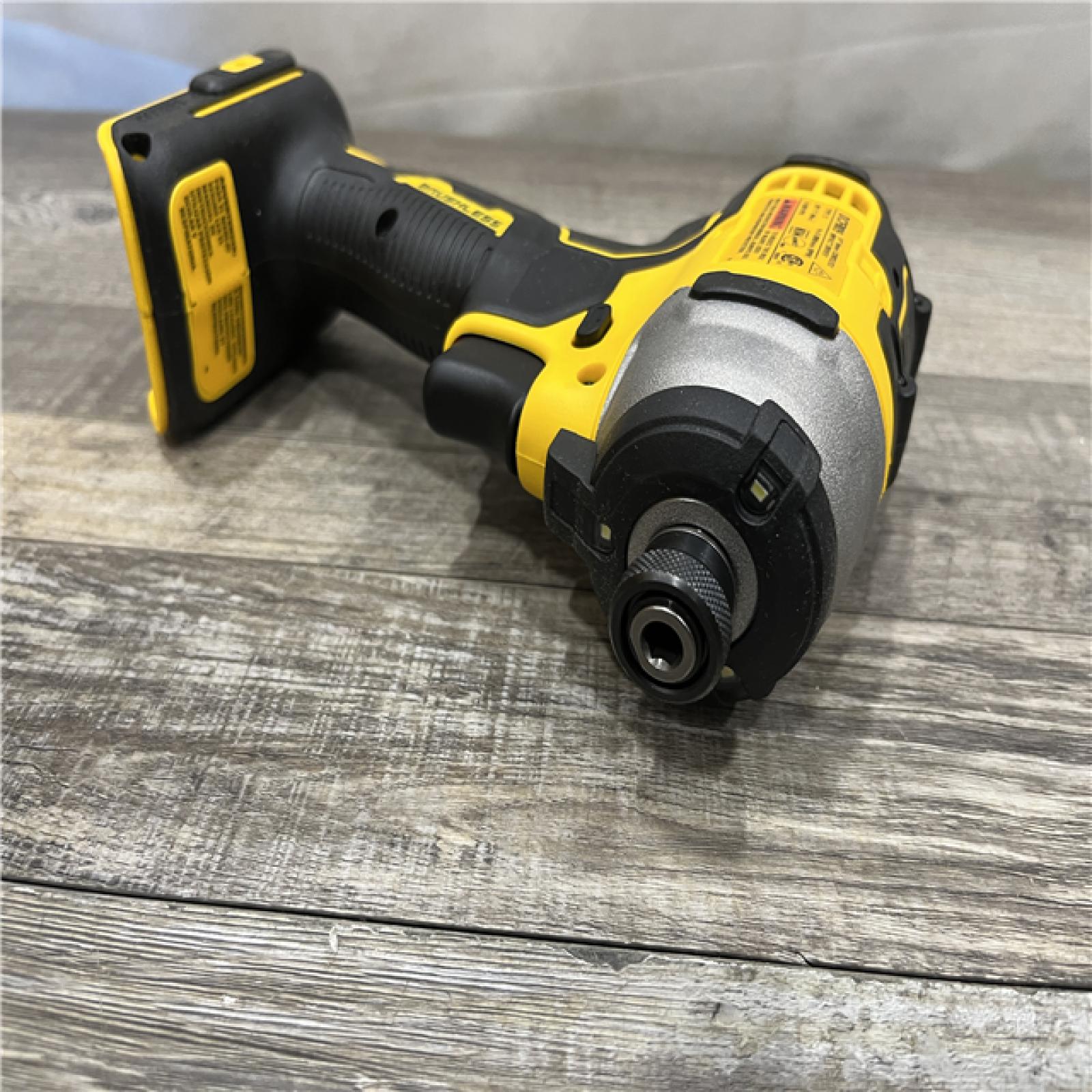 AS-IS DEWALT Atomic 20V Max Lithium-Ion Brushless Cordless Compact 1/4 in. Impact Driver Kit