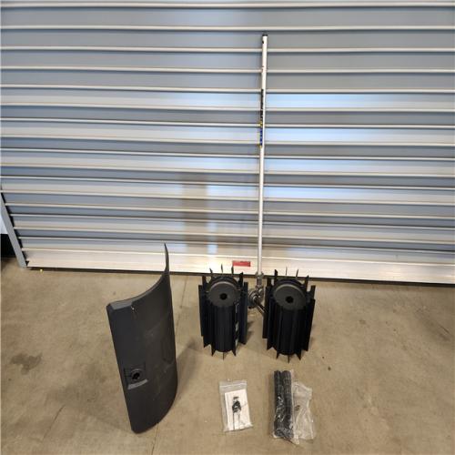 AS-IS- M18 FUEL QUIK-LOK Rubber Broom Attachment