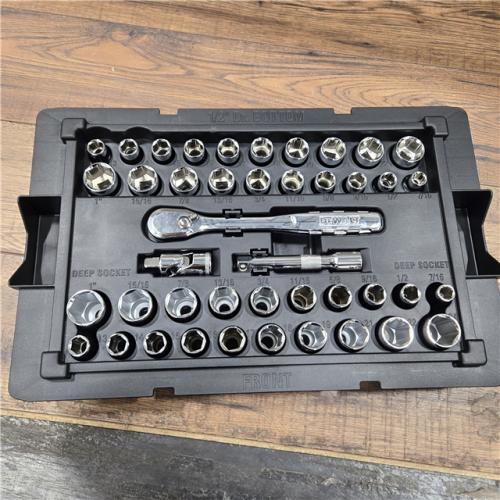 LIKE NEW- Dewalt Mechanics Tool Set (226-Piece) with TOUGHSYSTEM 2.0 22 in. Medium Tool Box