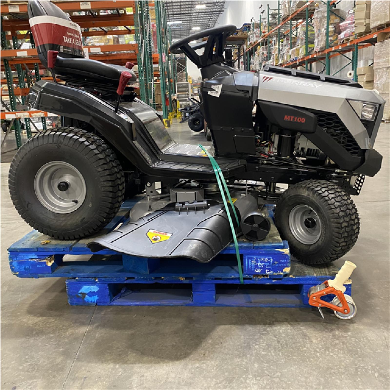 Dallas Location - As-Is Murray MT100 42 Riding Lawn Tractor