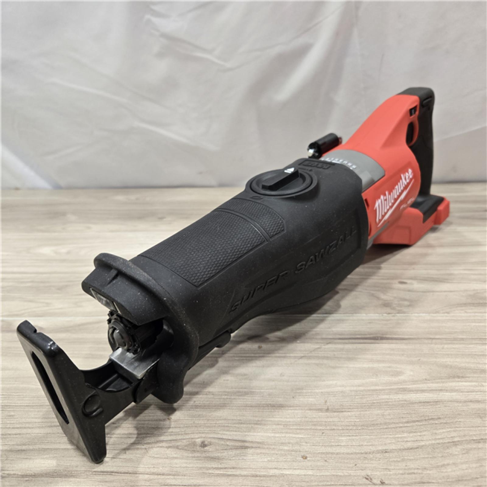 AS-IS Milwaukee M18 Fuel 18V Super Sawzall Reciprocating Saw 2722-20 (Bare Tool)
