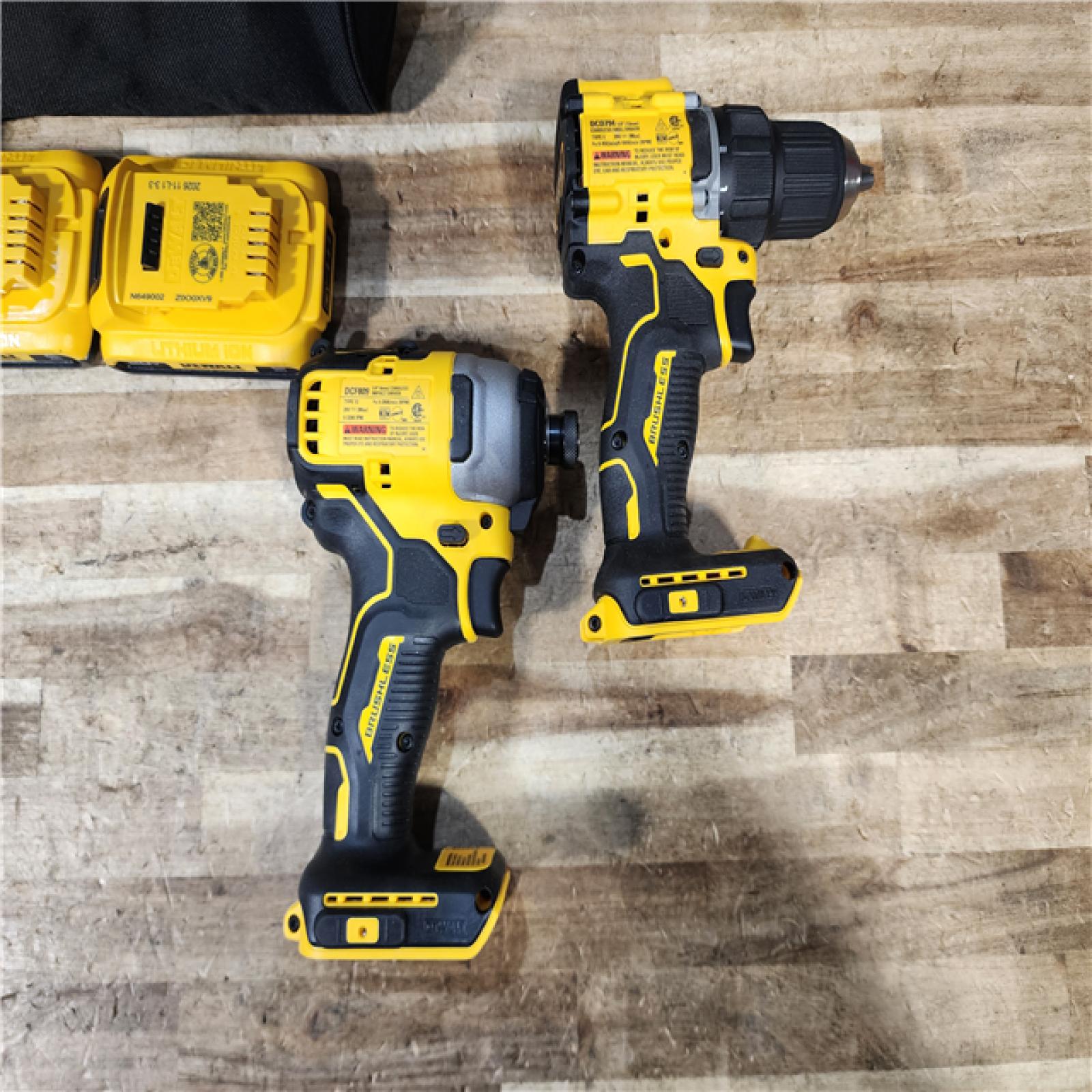 HOUSTON LOCATION - AS - IS DEWALT ATOMIC 20-Volt MAX Lithium-Ion Cordless Combo Kit