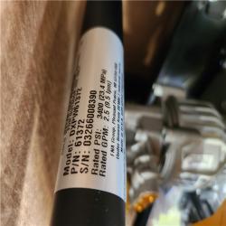 Phoenix NEW DEWALT 3400 PSI 2.5 GPM Gas Pressure Washer with Maintenance-Free Pump  Heavy-Duty Commercial Cold Water Power Washer