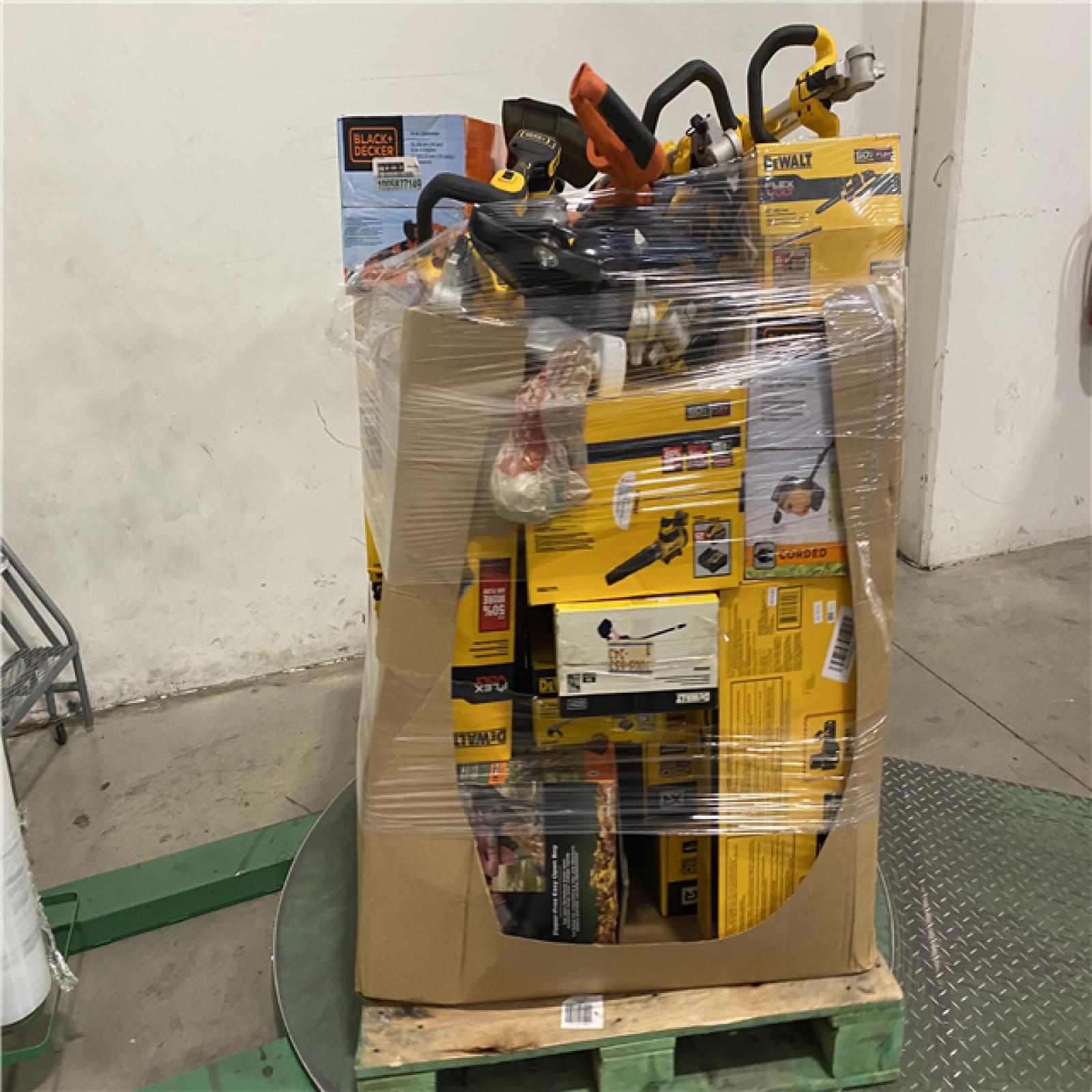 Dallas Location - As-Is DEWALT Tool Pallet