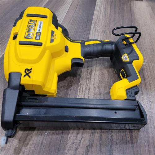 AS-IS DEWALT DCN681D1 20V 18Ga Stapler Kit