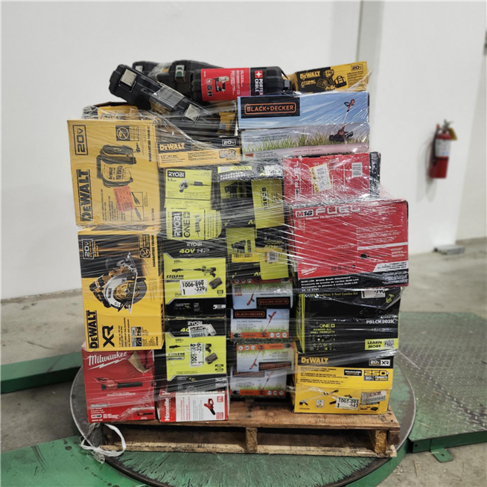 Dallas Location - As-Is Tool Pallet