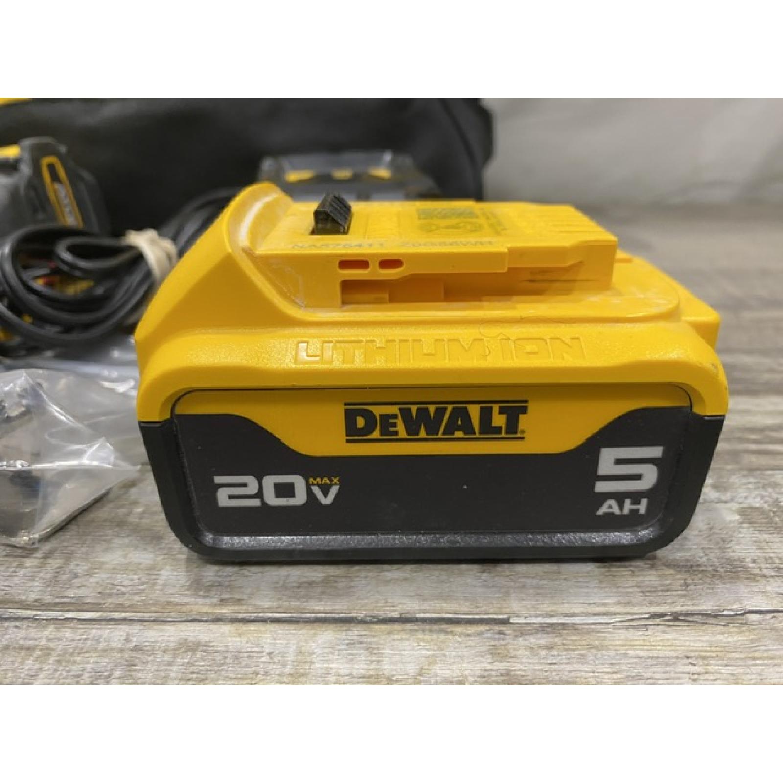 AS-IS DEWALT ATOMIC 20V Lithium-Ion Cordless 1/2 in. Hammer Drill Kit