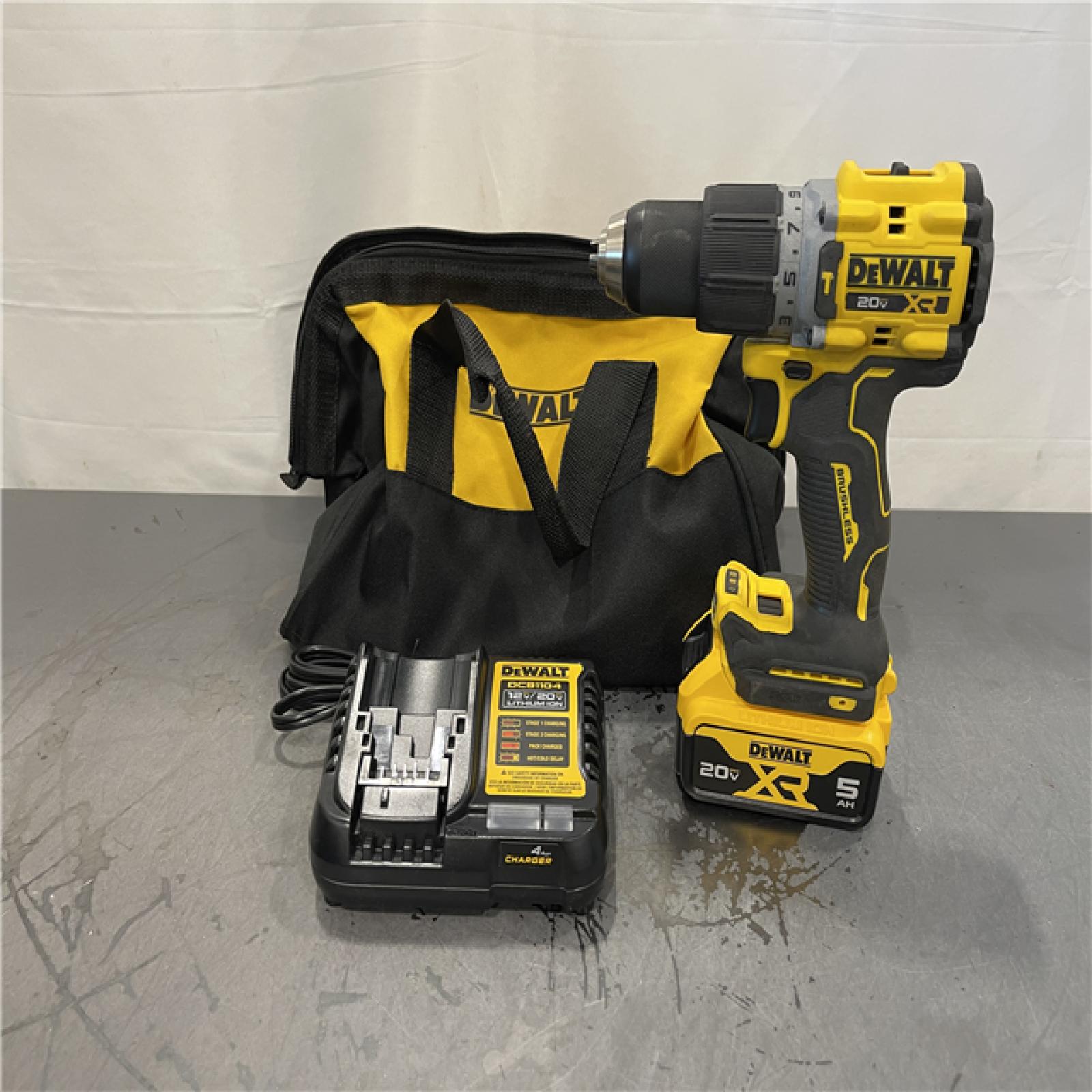 AS-IS - DeWalt 20V Lithium-Ion Compact Cordless 1/2 in. Hammer Drill Kit