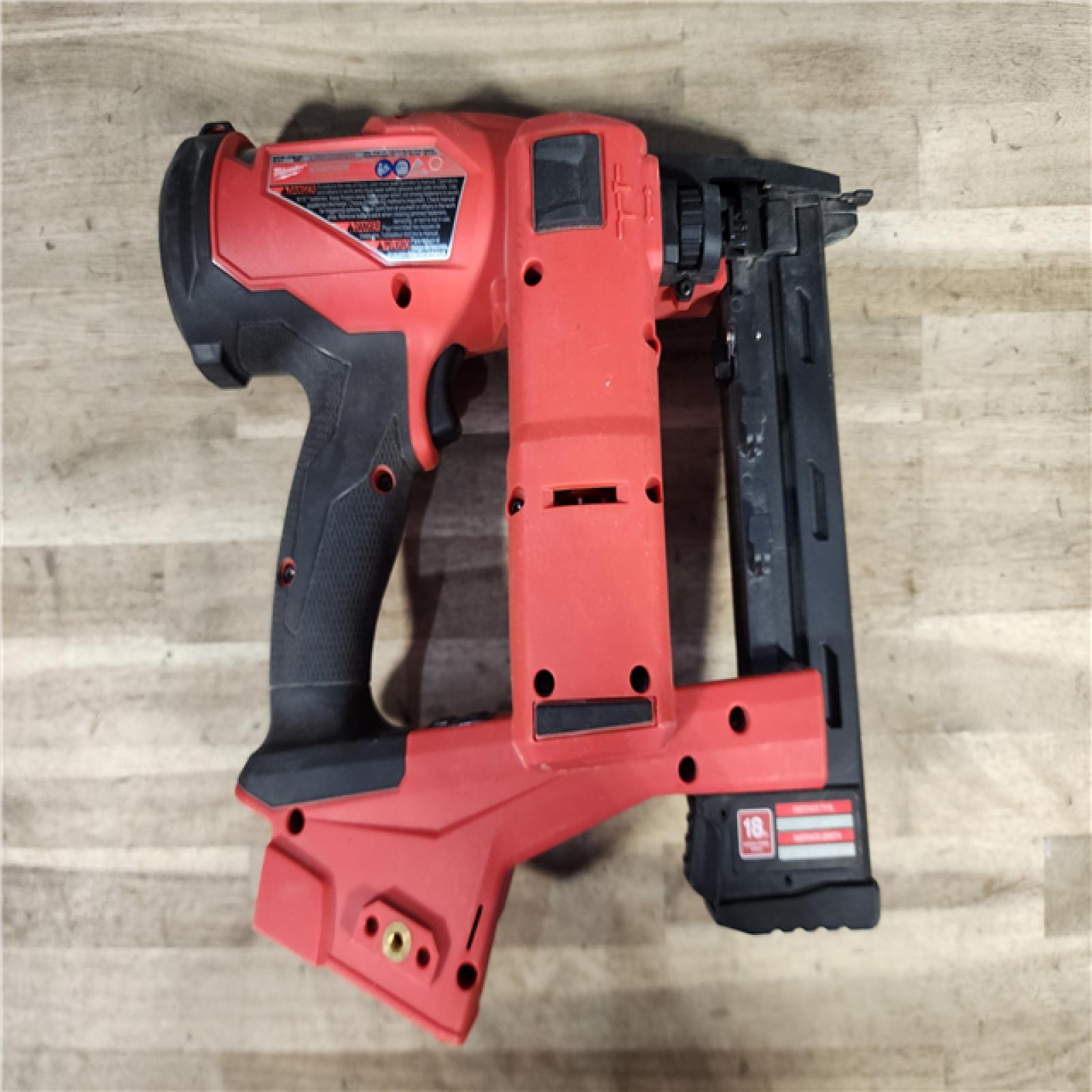 HOUSTON LOCATION - AS-IS MILWAUKEE FUEL 18-Volt Lithium-Ion Brushless Cordless 18-Gauge 1/4 in. Narrow Crown Stapler (Tool-Only)