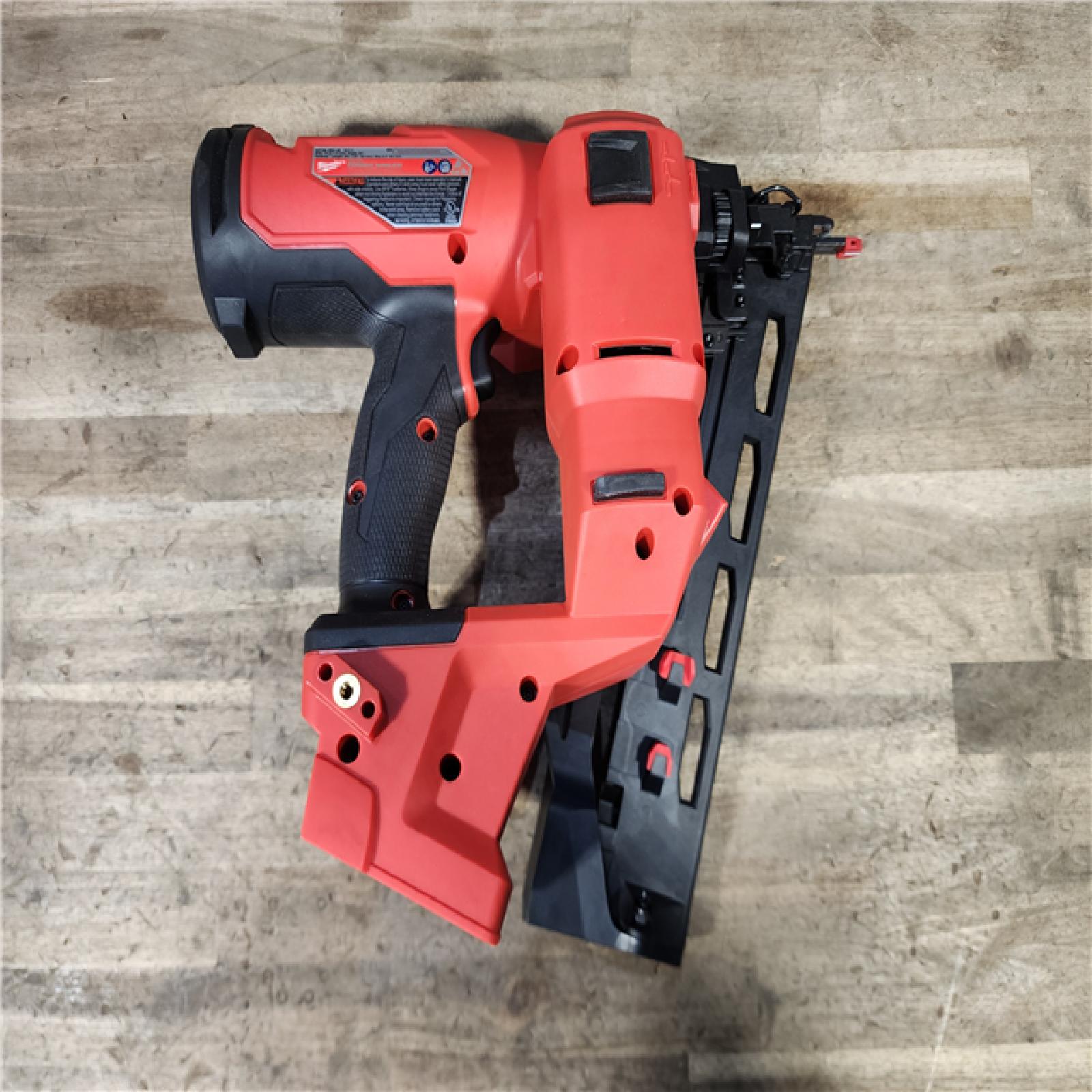 HOUSTON LOCATION - AS-IS Milwaukee 2841-20 18V Cordless Gen II 16 Gauge Angled Finish Nailer (Tool Only)