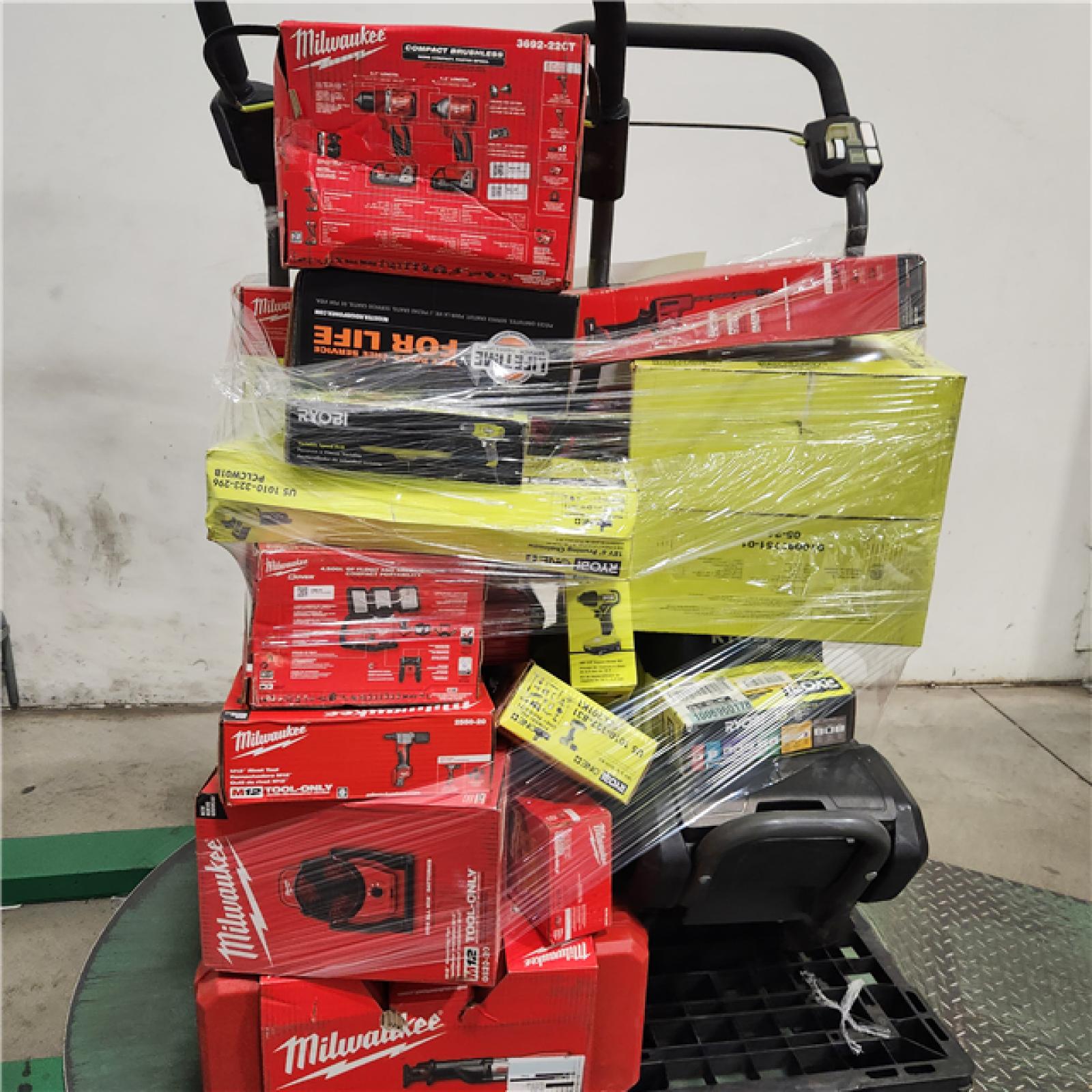 Dallas Location - As-Is Tool Pallet