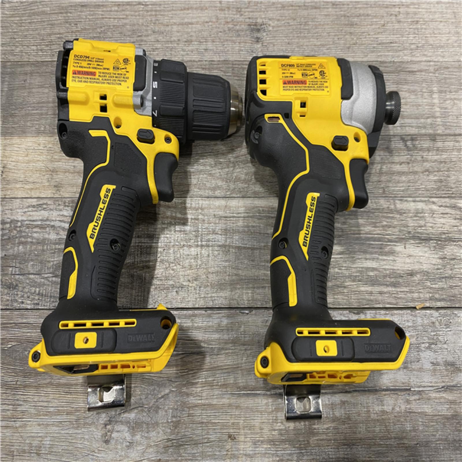 AS-IS DEWALT ATOMIC 20-Volt MAX Lithium-Ion Cordless Combo (2-Tool) Kit