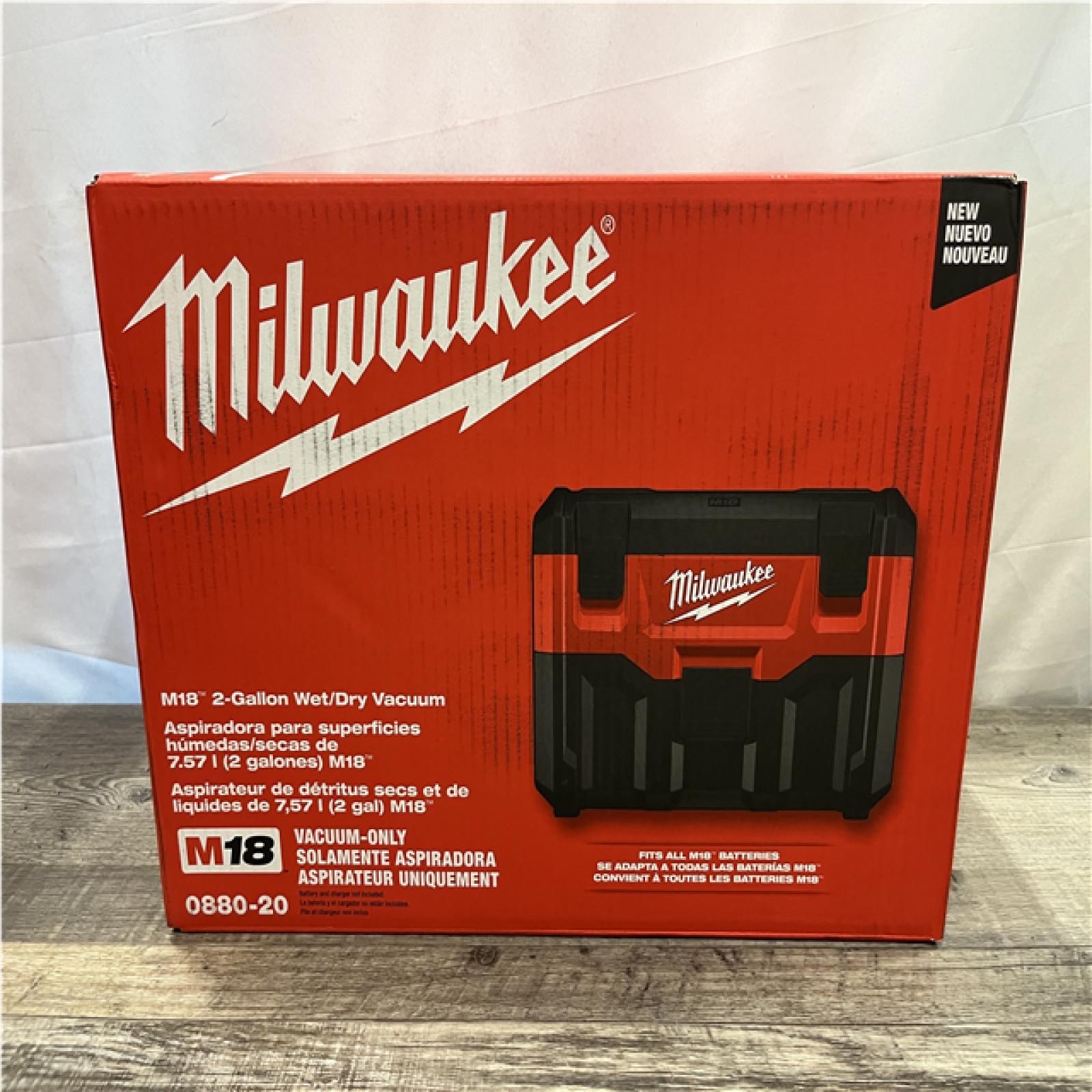 NEW - Milwaukee 18-Volt 2 Gal. Lithium-Ion Cordless Wet/Dry Vacuum (Vacuum-Only)
