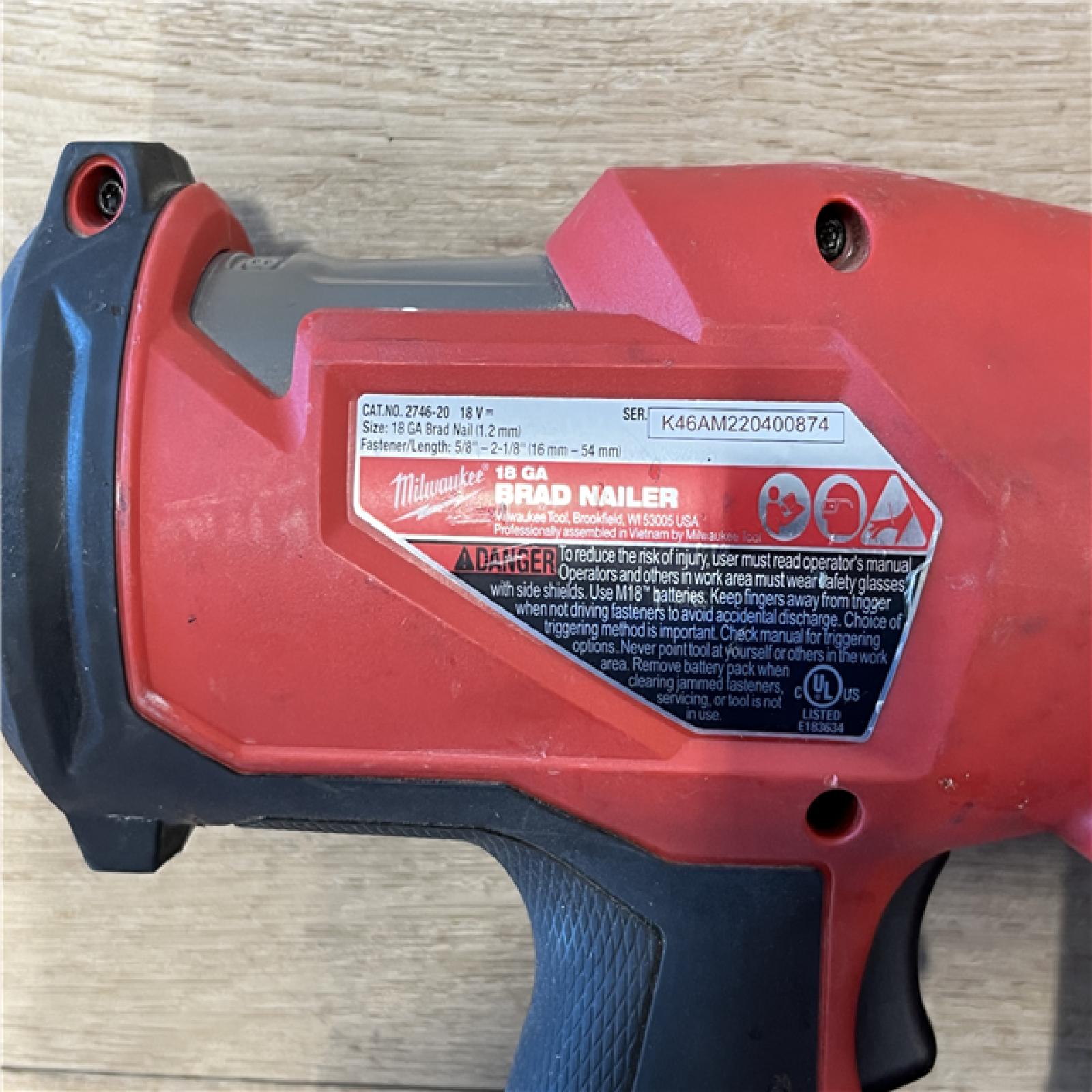 AS-IS Milwaukee FUEL 18-Volt Lithium-Ion Brushless Cordless Gen II 18-Gauge Brad Nailer (Tool-Only)