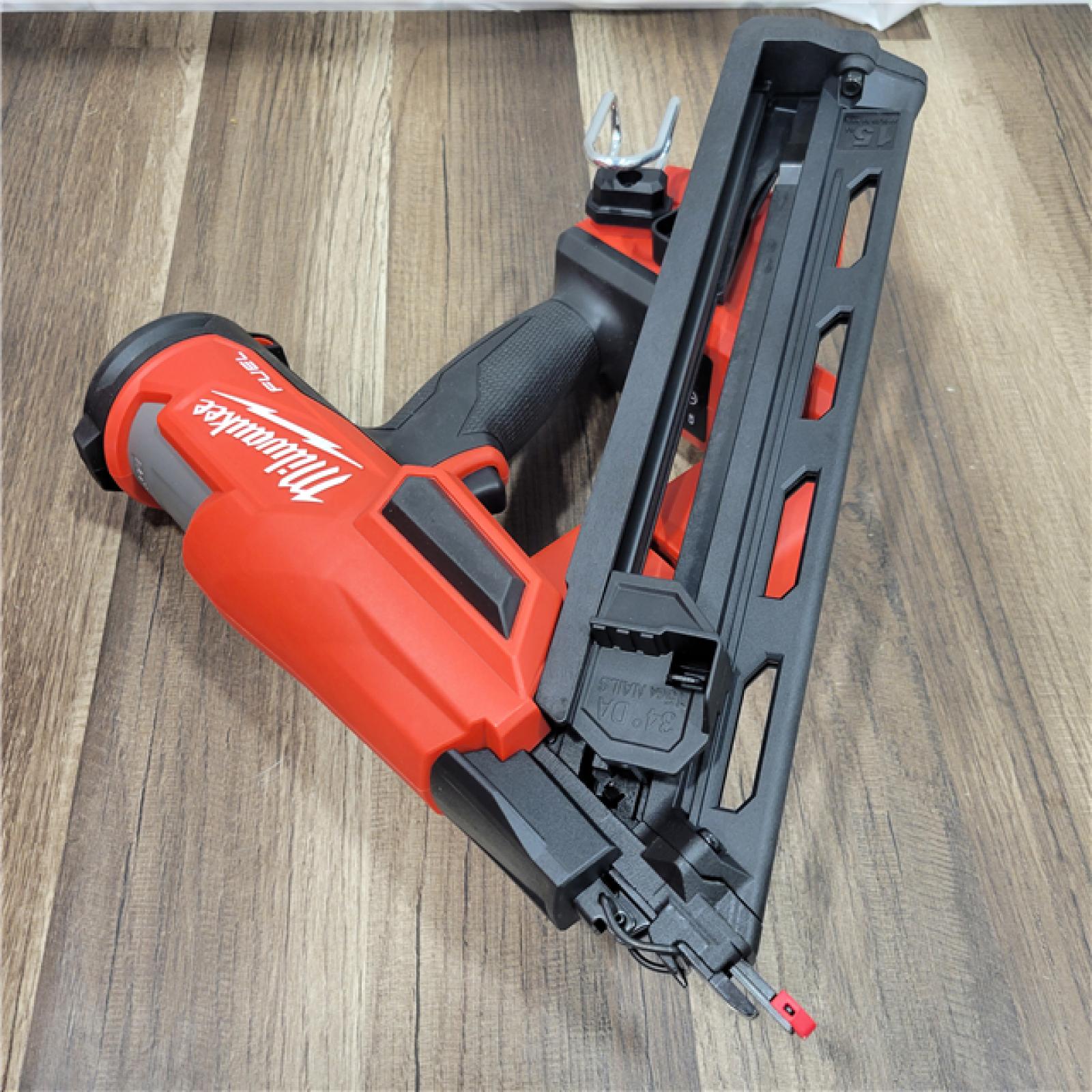AS-IS Milwaukee  M18 FUEL 15 Ga. 18 Volt Brushless Angled Finish Nailer (TOOL ONLY)