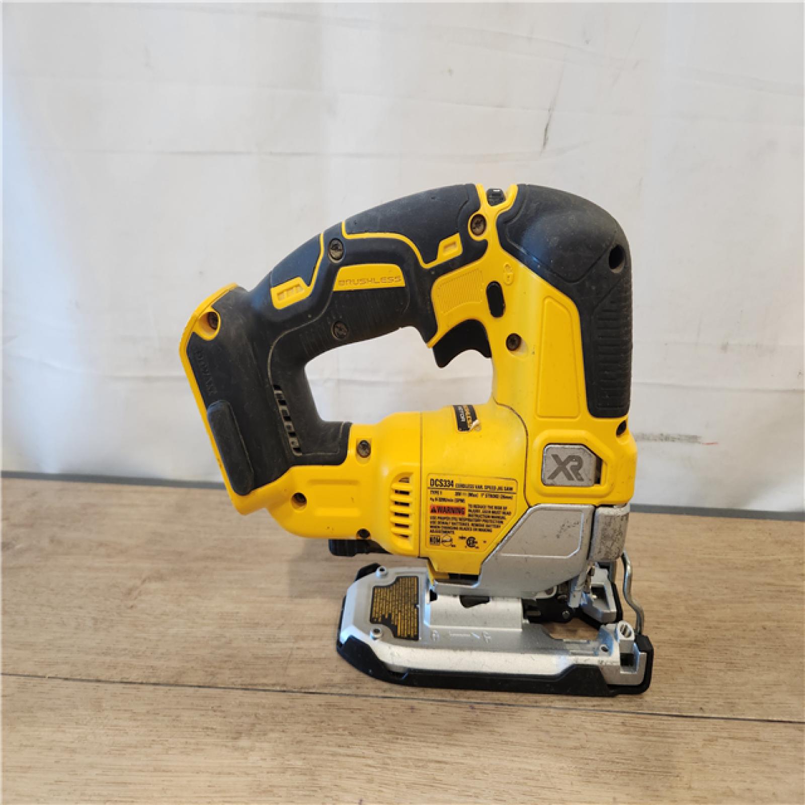 AS-IS- 20V MAX XR Cordless Brushless Jigsaw (Tool Only)