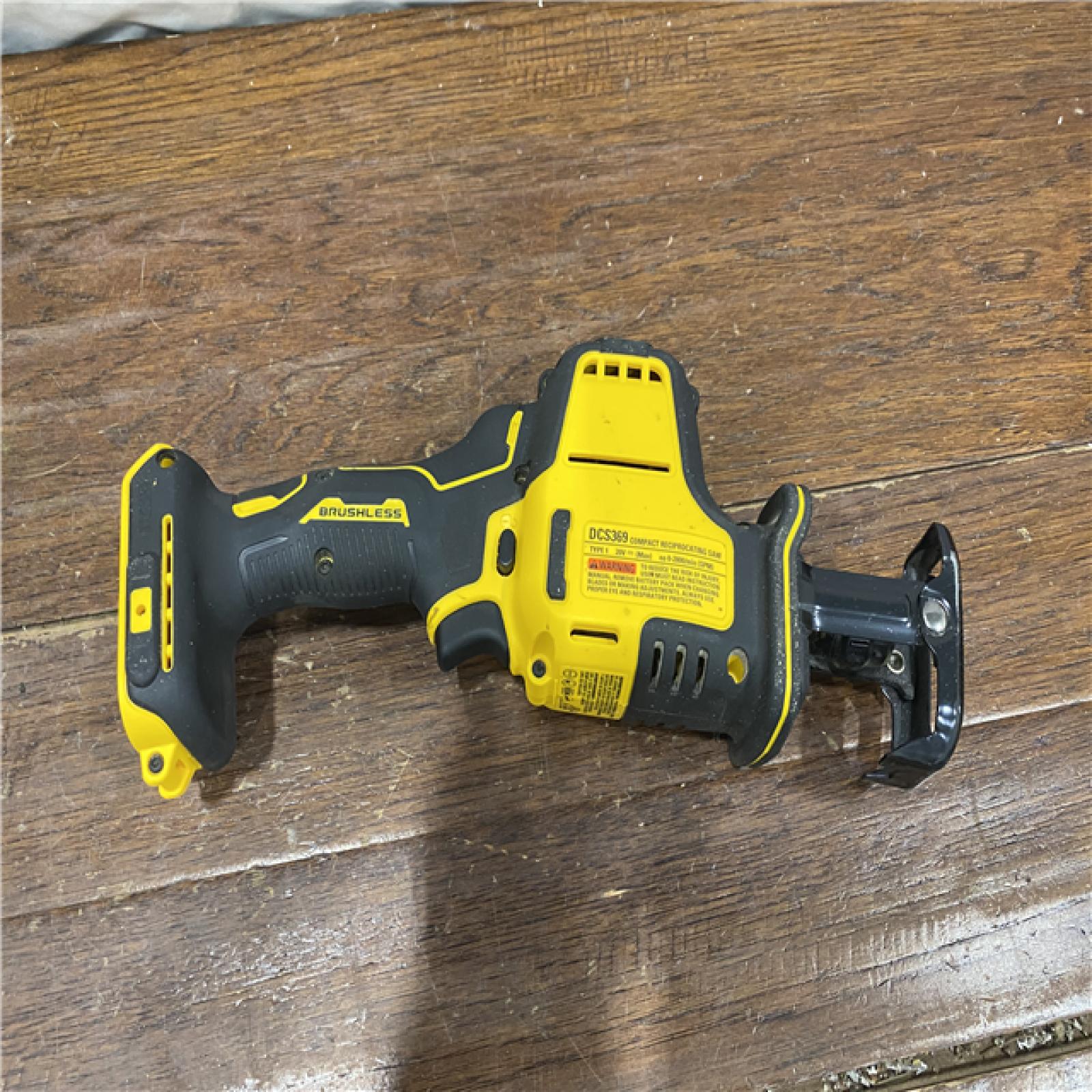AS-IS Dewalt DCS369B ATOMIC 20V MAX Cordless One-Handed Reciprocating Saw (Tool Only)