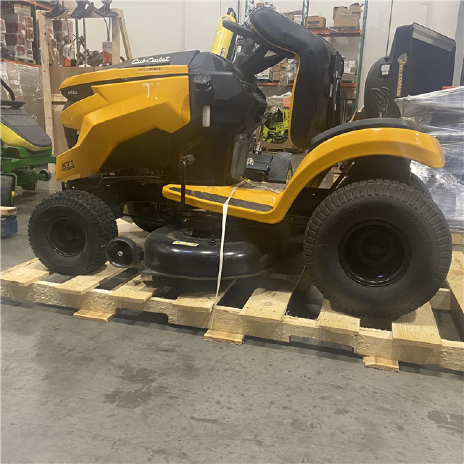 Dallas Location - As-Is Cub Cadet XT1 Enduro LT 42 in. 547cc Gas Riding Lawn Tractor