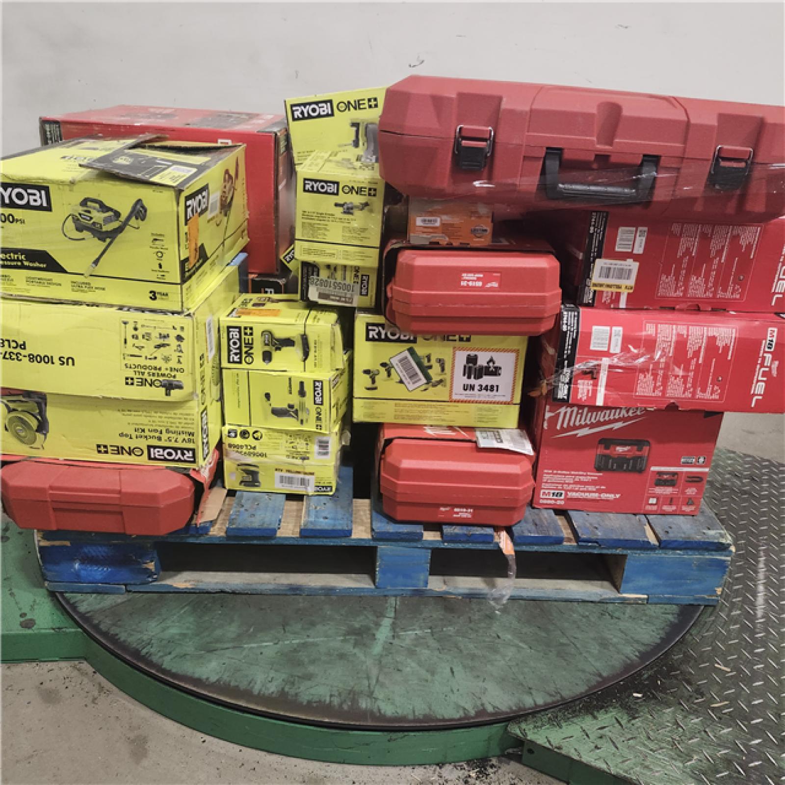 Dallas Location - As-Is Tool Pallet