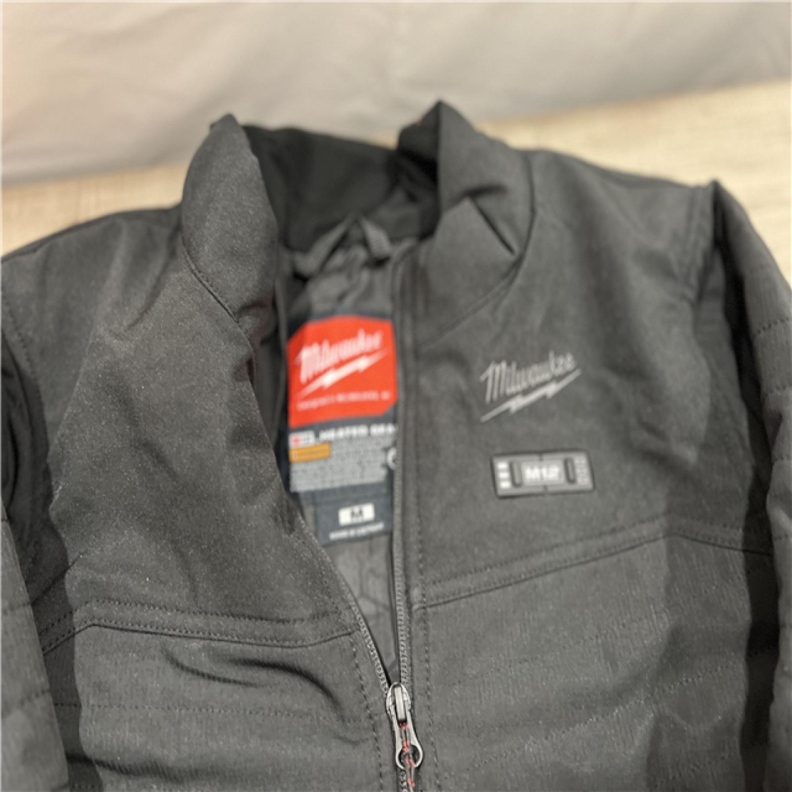 AS-IS Women's Medium M12 12-Volt Lithium-Ion Cordless AXIS Black Heated Quilted Jacket Kit with (1) 3.0 Ah Battery and Charger