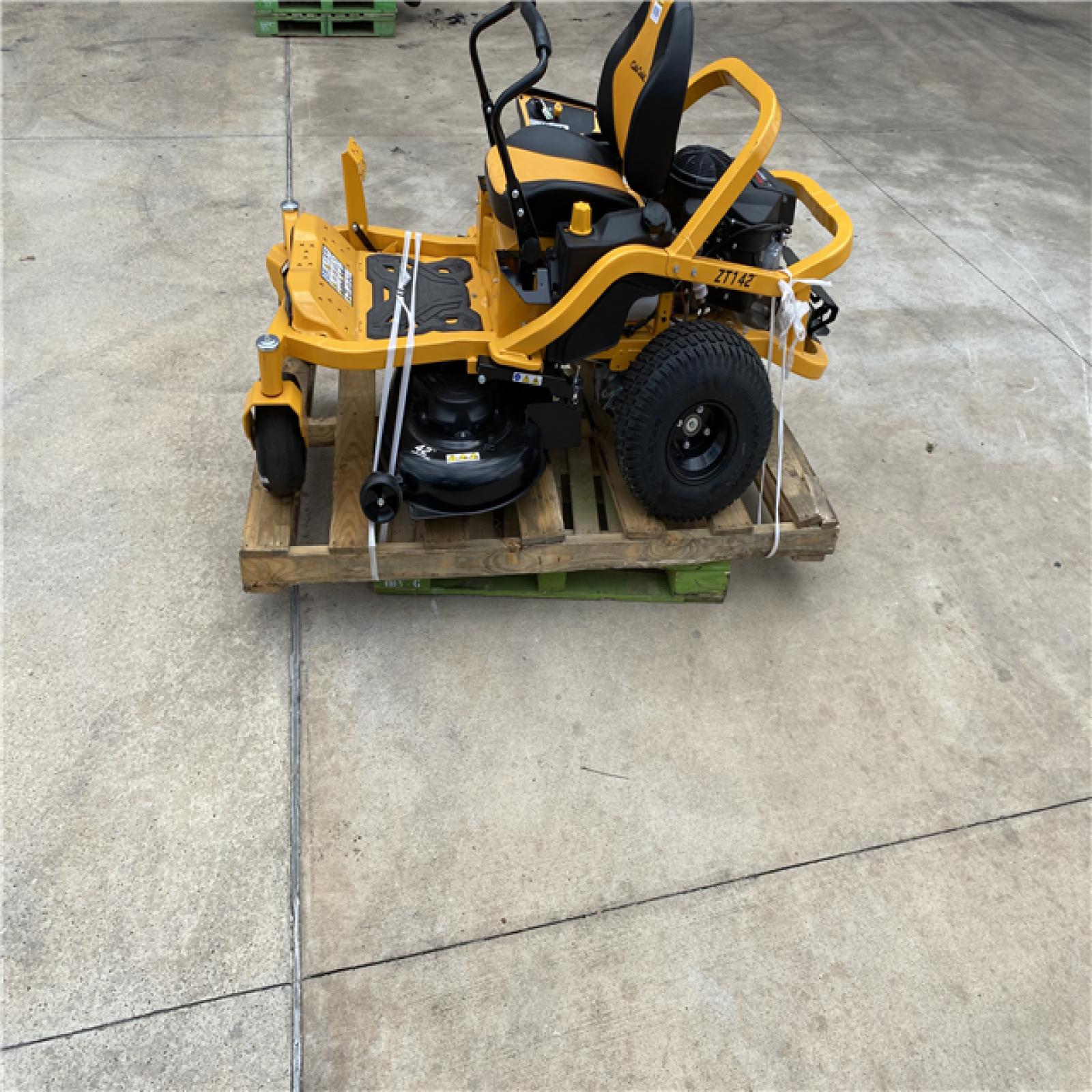 Houston Location - AS-IS Cub Cadet Ultima ZT1 42 Riding Mower