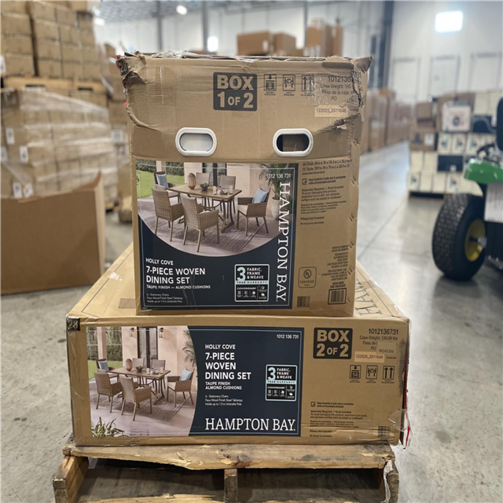 DALLAS LOCATION- Hampton Bay Holly Cove 7-Piece Woven DIning Set