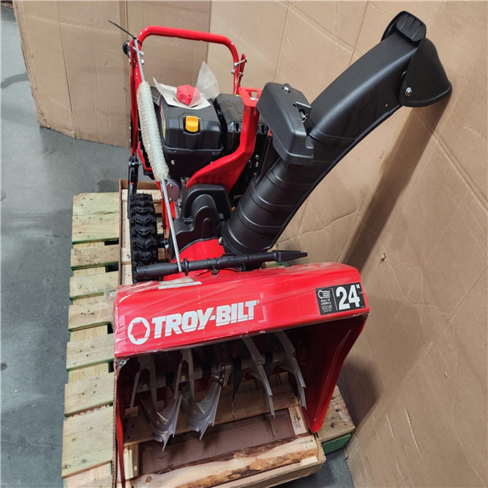 California NEW Troy-Bilt Snow Blower