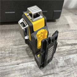 AS-IS DEWALT 12V MAX Lithium-Ion 100 ft. Green Self-Leveling 3-Beam 360 Degree Laser Level Kit