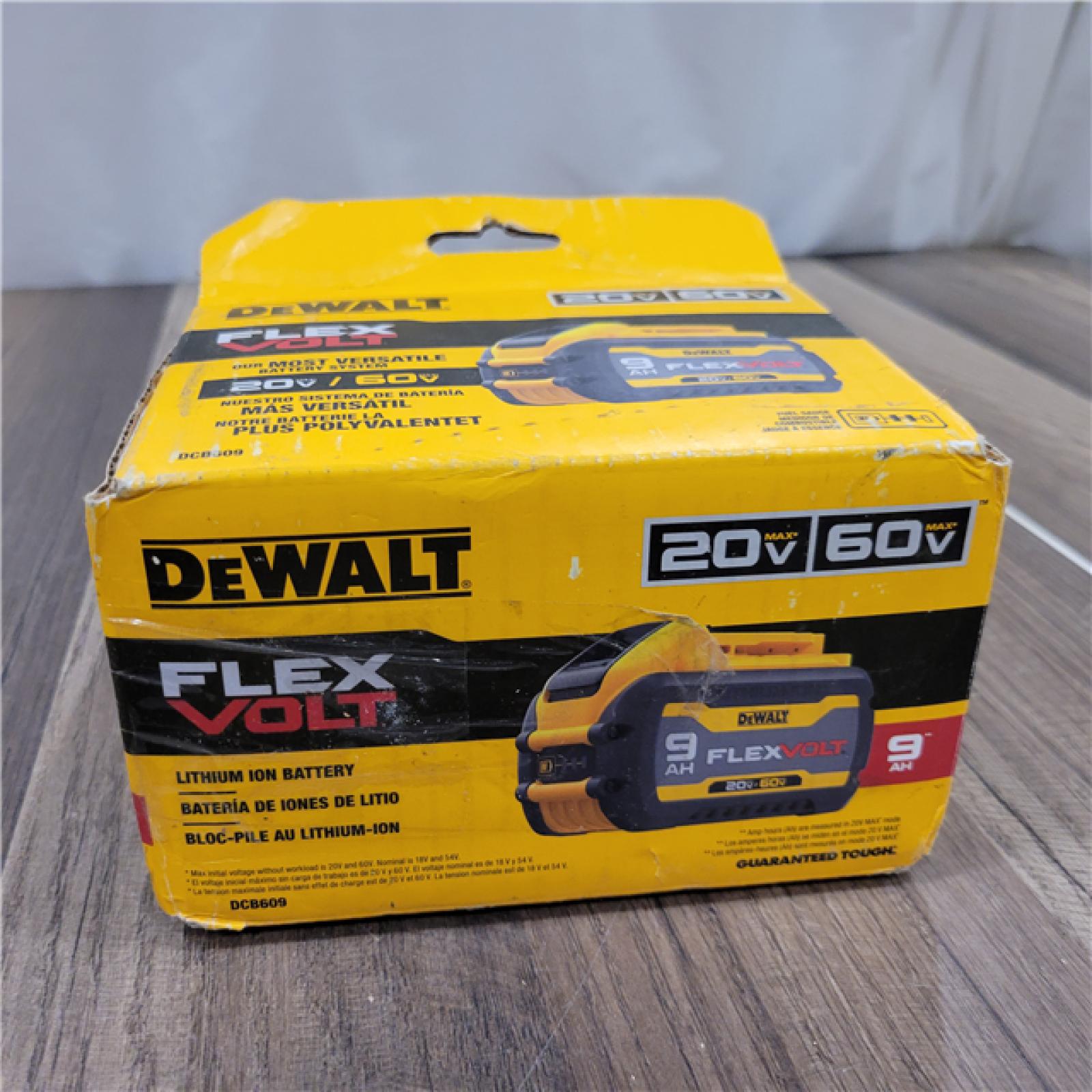 AS-IS  Dewalt DWLTDCB609 Dewalt DCB609 FLEXVOLT 20V/60V MAX* B