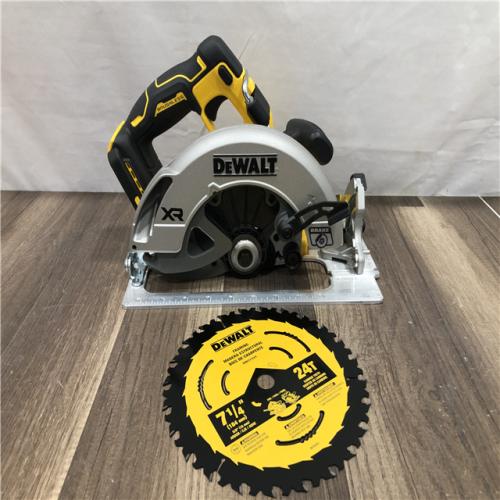 AS-IS DEWALT 20-Volt MAX 7-1/4 in. Cordless Circular Saw (Tool Only)
