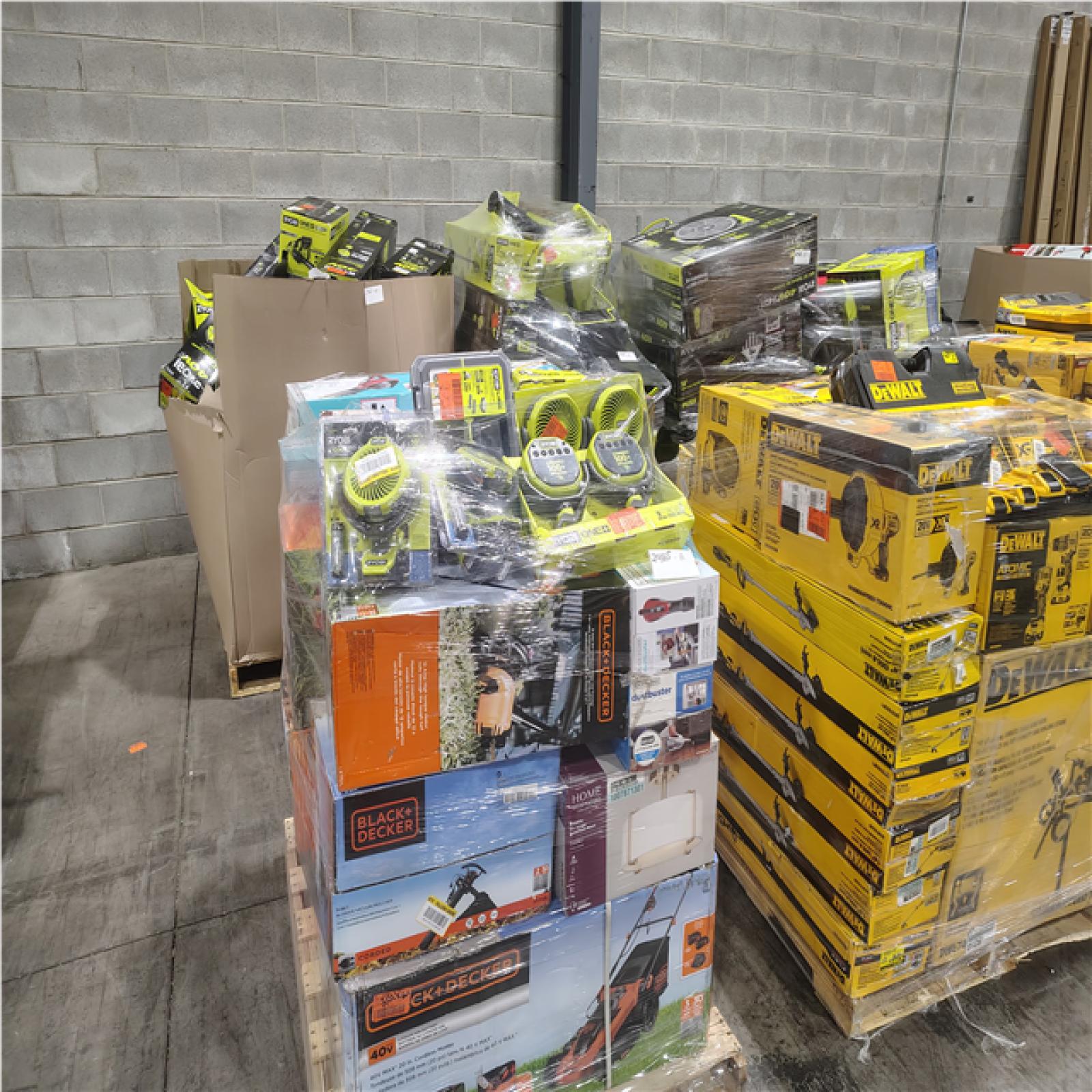 Pittston Location As-Is Power Tools Partial Truckload (10 Pallets) 2465-A