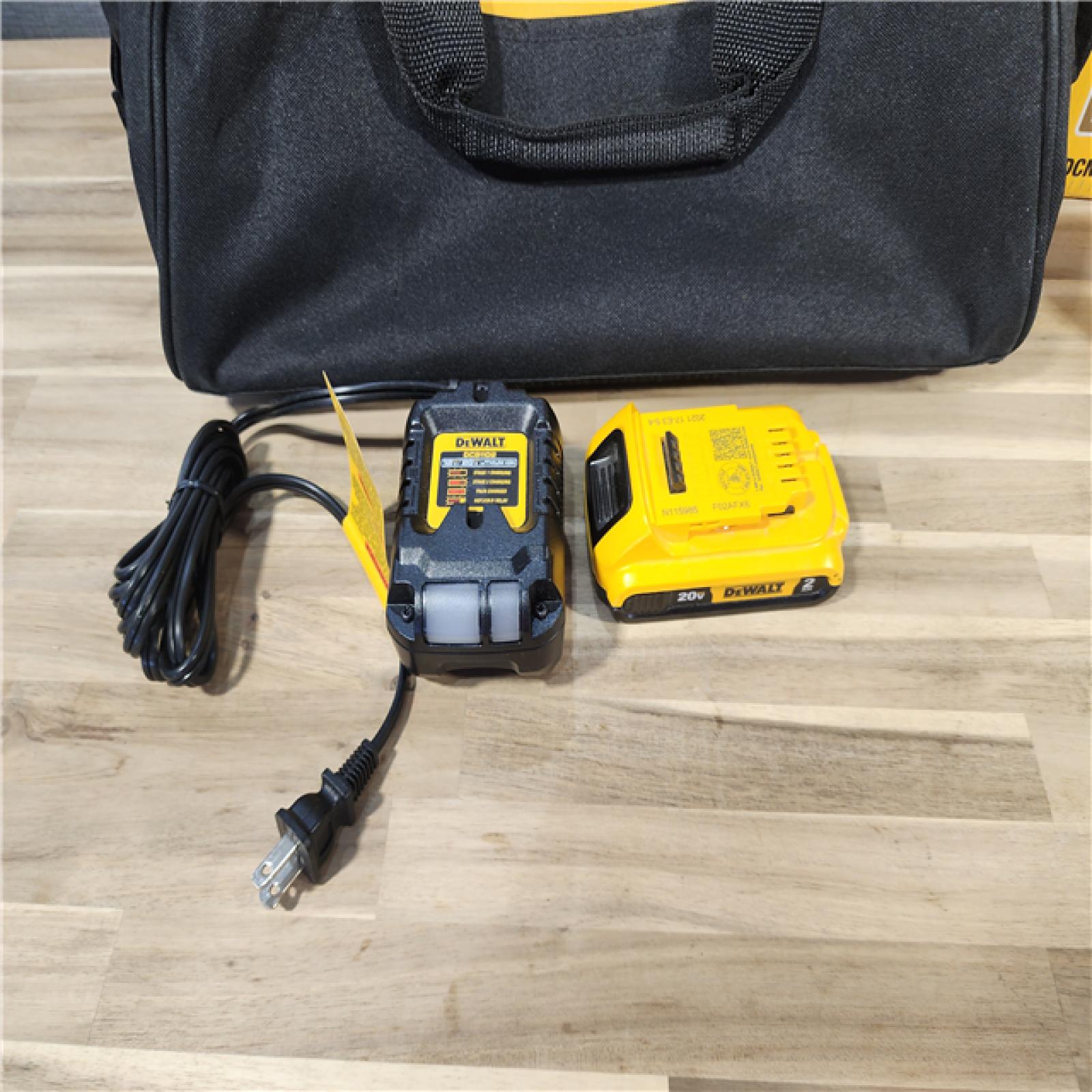 HOUSTON LOCATION - AS-IS DEWALT 20V MAX XR 18 Gauge Brad Nailer Kit