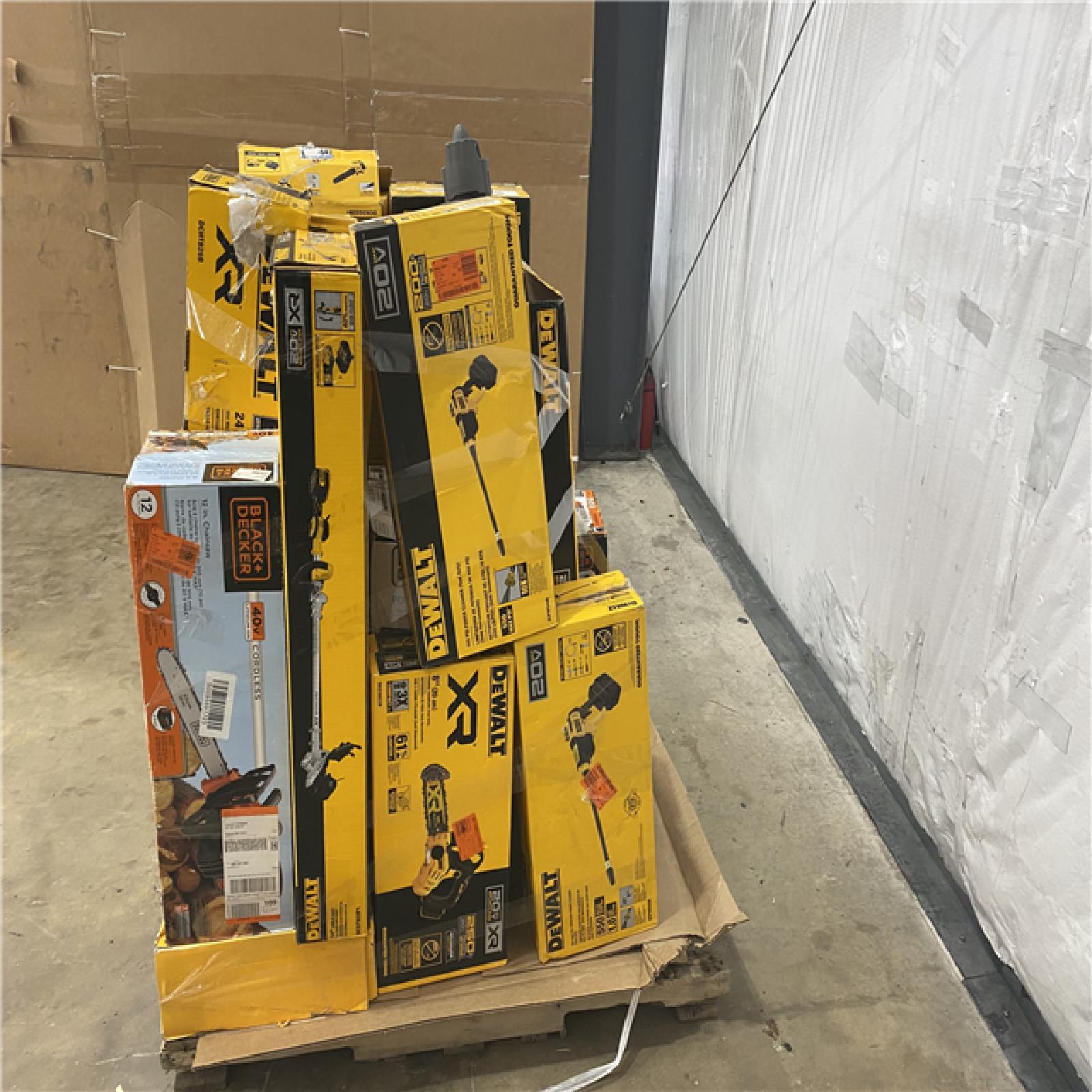 Houston Location AS IS - Tool Pallet
