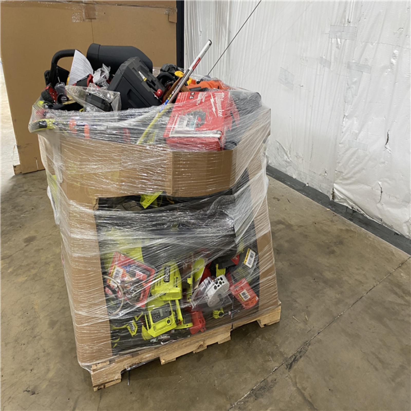 Houston Location AS IS - Tool Pallet