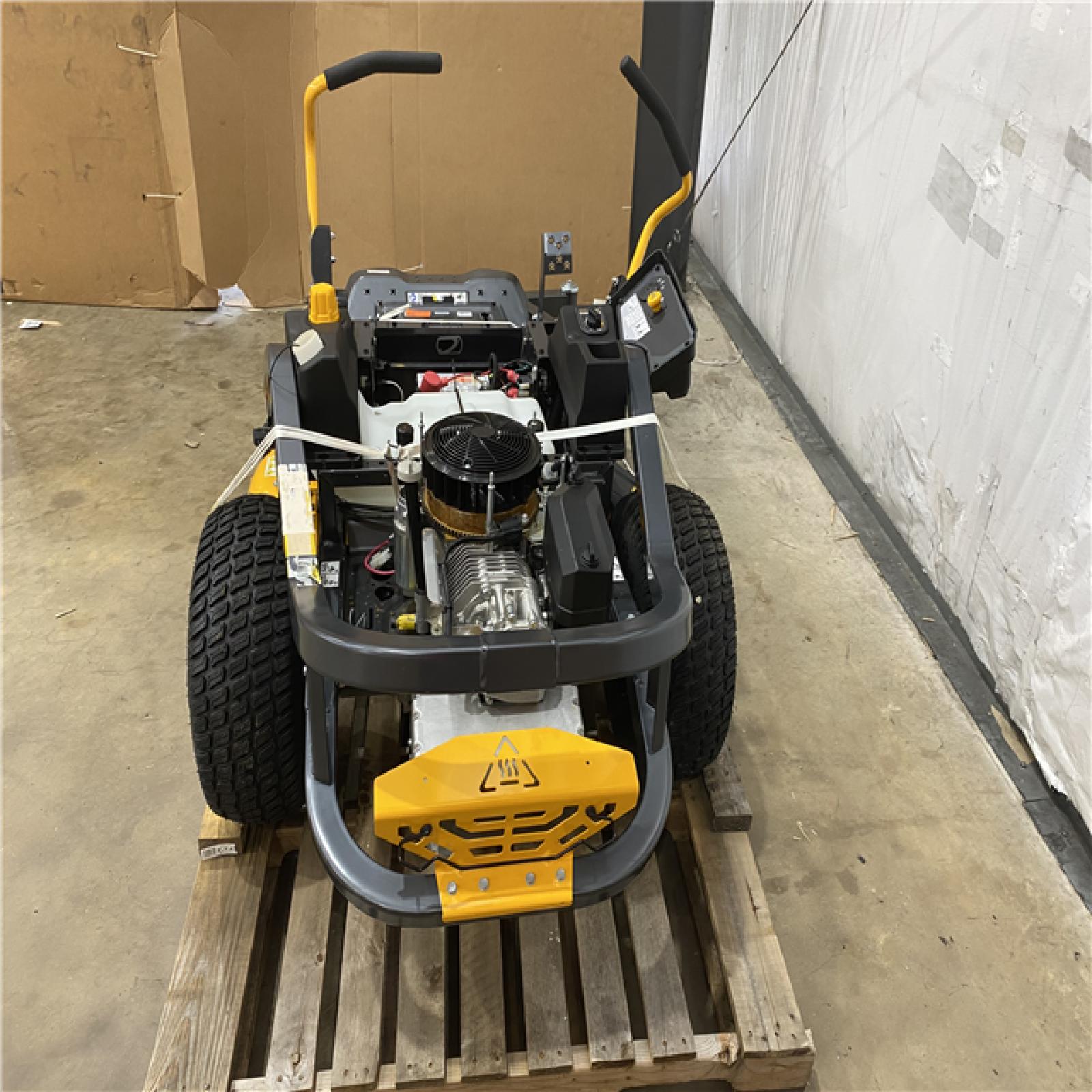 Houston Location - AS-IS Outdoor Power Equipment CUB CADET ZT1 42IP SIT DOWN MOWER