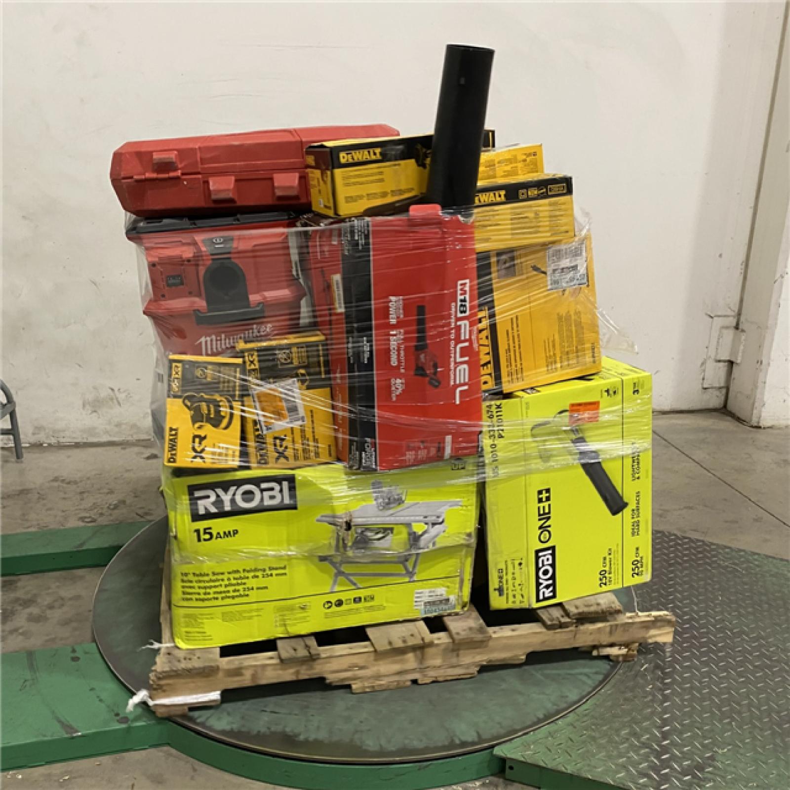 Dallas Location - As-Is Tool Pallet
