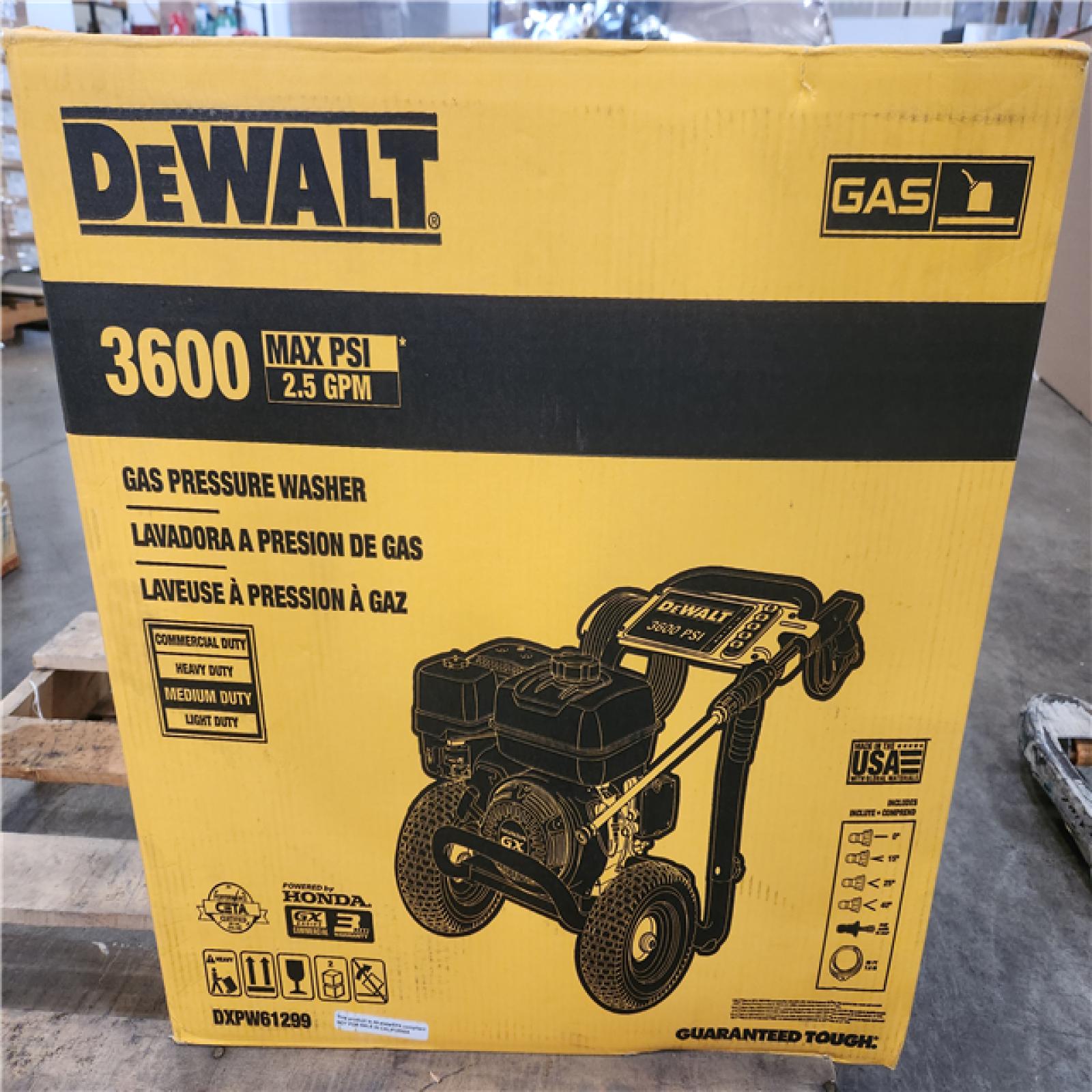 Phoenix NEW DEWALT 3600 PSI 2.5 GPM Cold Water Gas Professional Pressure Washer with HONDA GX200 Engine