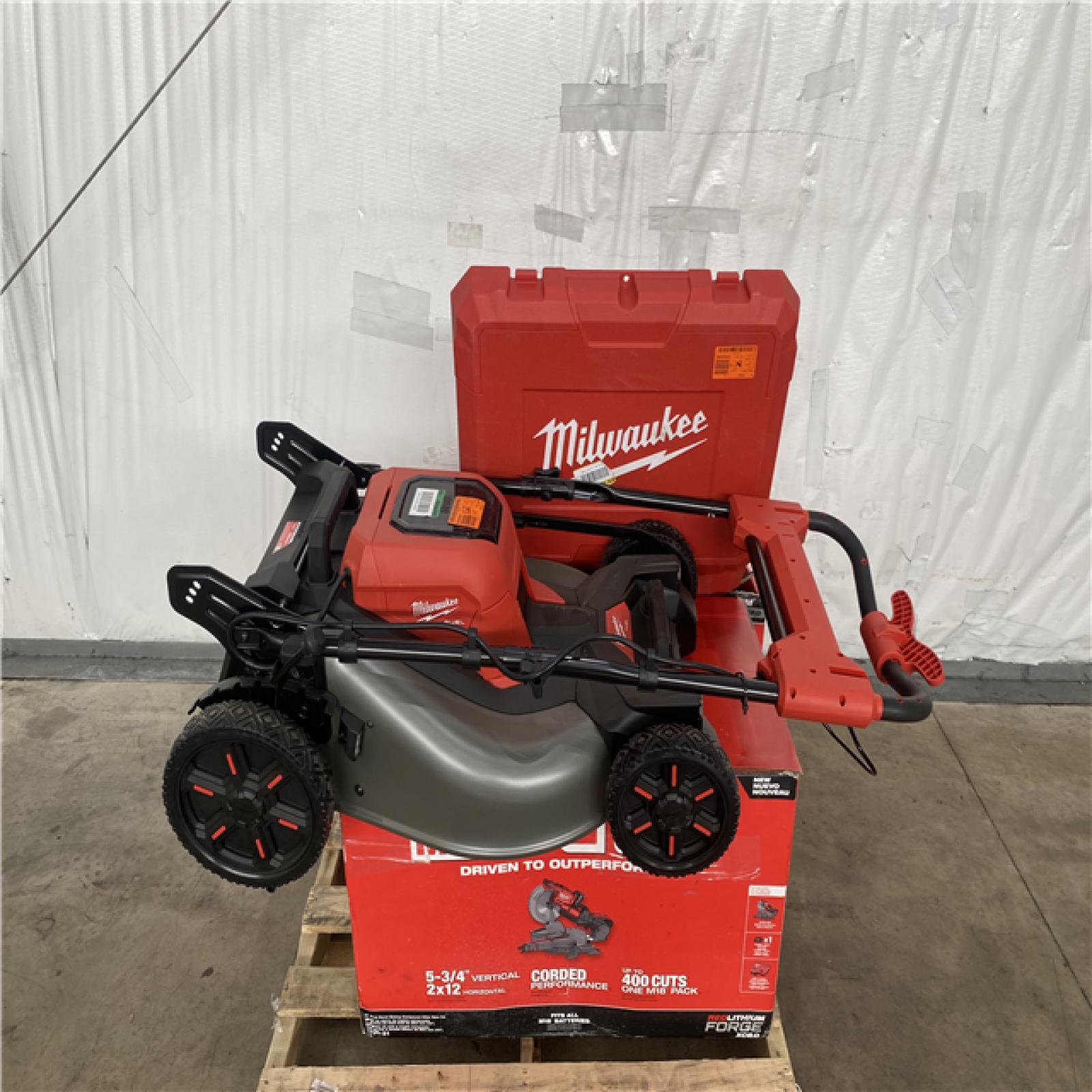 Houston Location AS IS - Tool Pallet