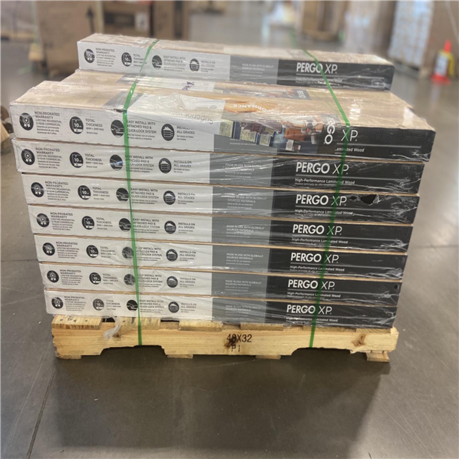 DALLAS LOCATION - Pergo XP Haley Oak 10 mm T x 7.4 in. W Water Resistant Laminate Wood Flooring (19.63 sq. ft./case) 29 CASES