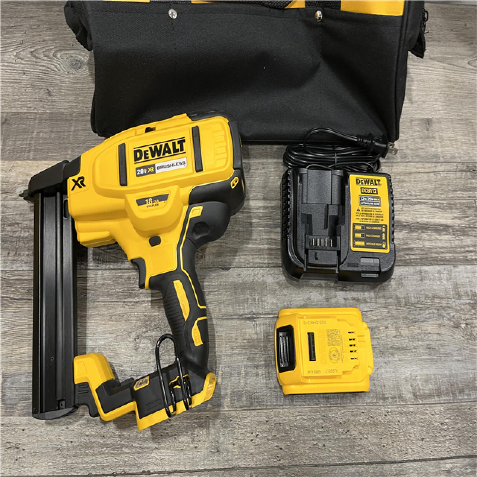 AS-IS DEWALT 20V MAX XR Lithium-Ion Cordless 18-Gauge Narrow Crown Stapler Kit