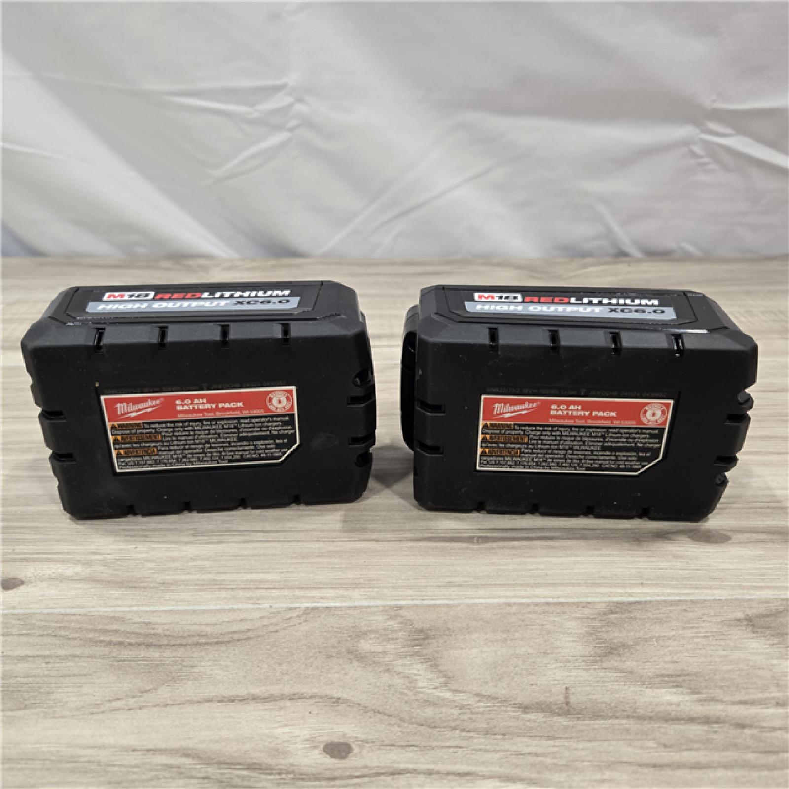 LIKE NEW! - Milwaukee 18-Volt Lithium-Ion High Output Starter Kit