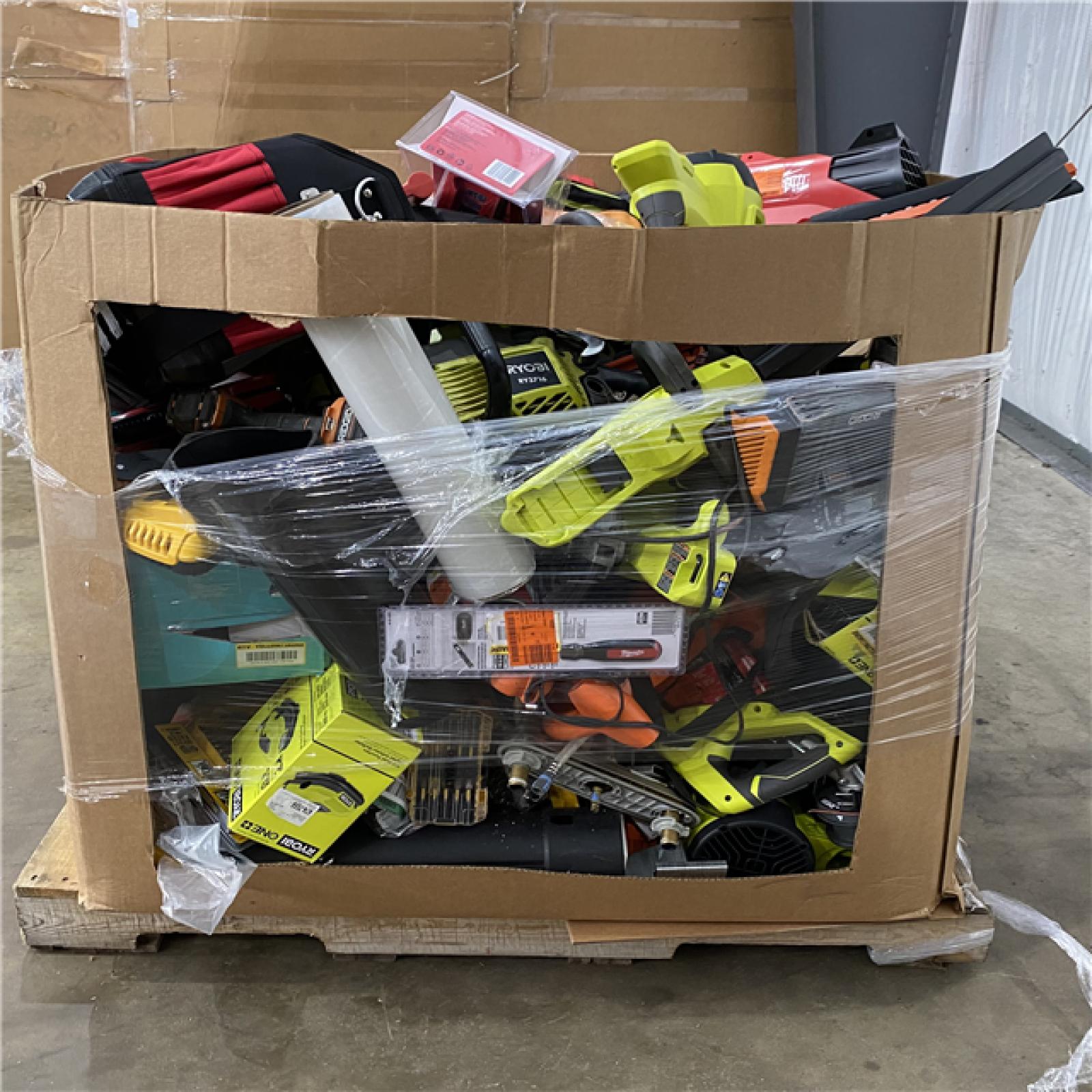 Houston Location AS IS - Tool Pallet