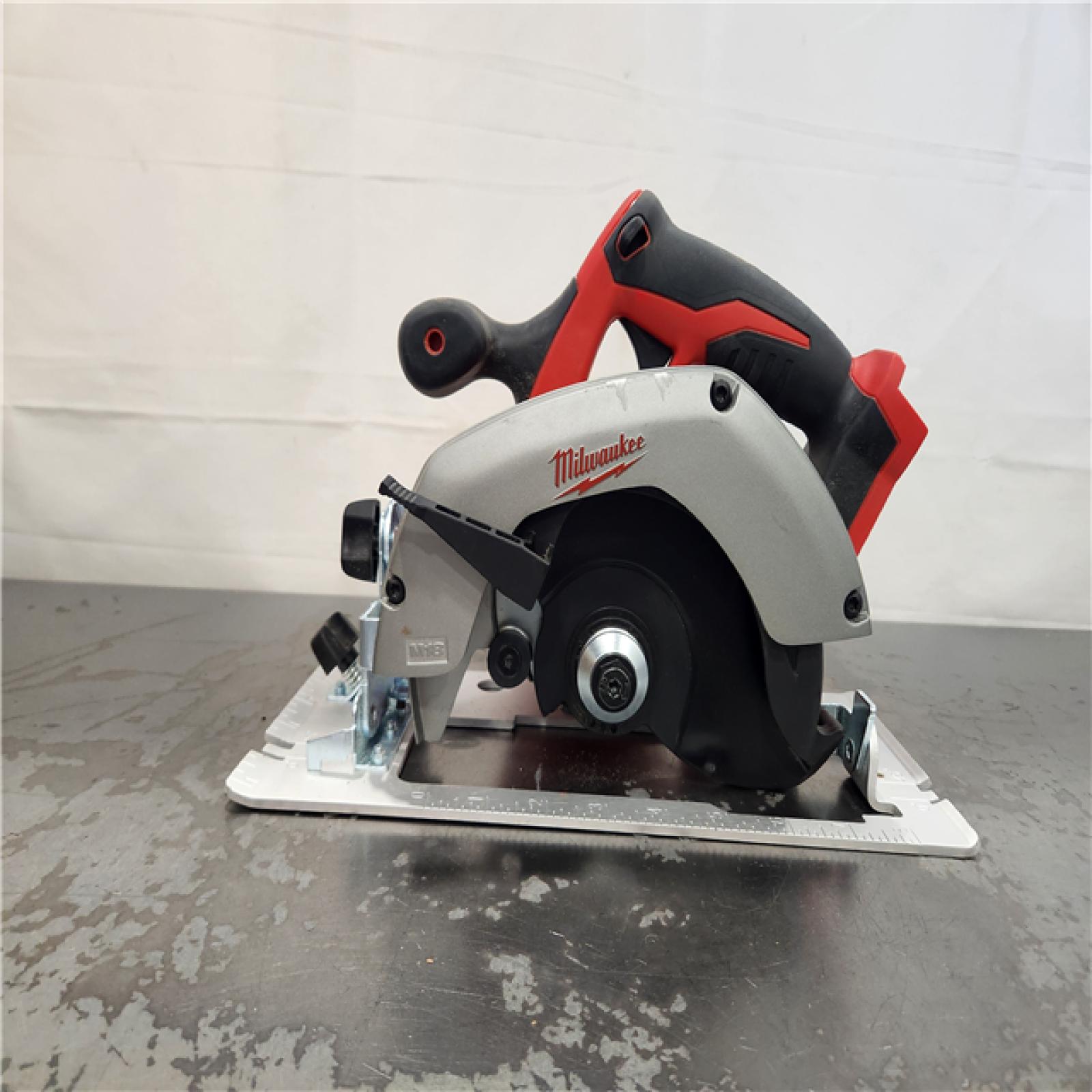 AS-IS- Milwaukee 2630-20 M18 Cordless 6-1/2 Circular Saw (Bare Tool Only)