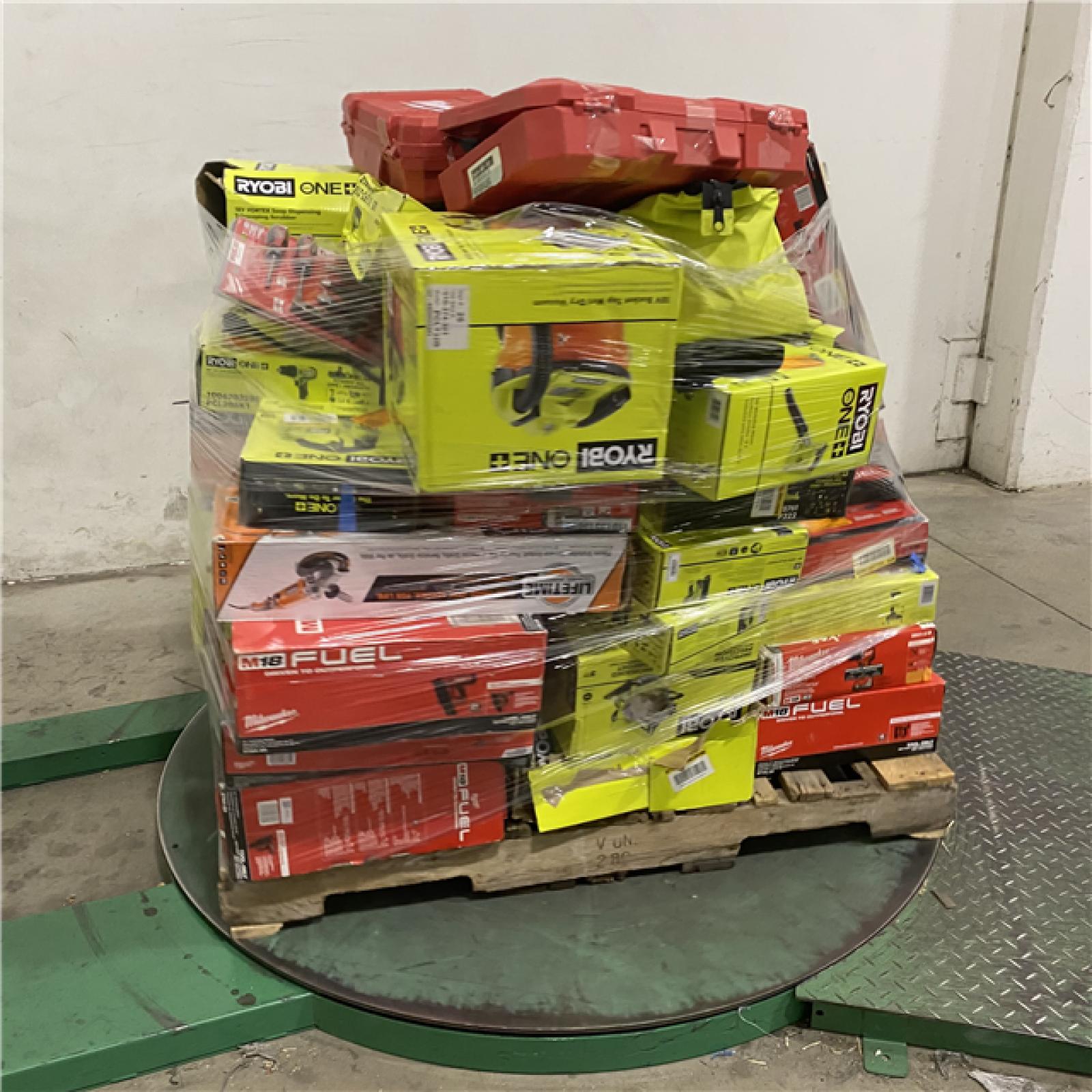 Dallas Location - As-Is Tool Pallet