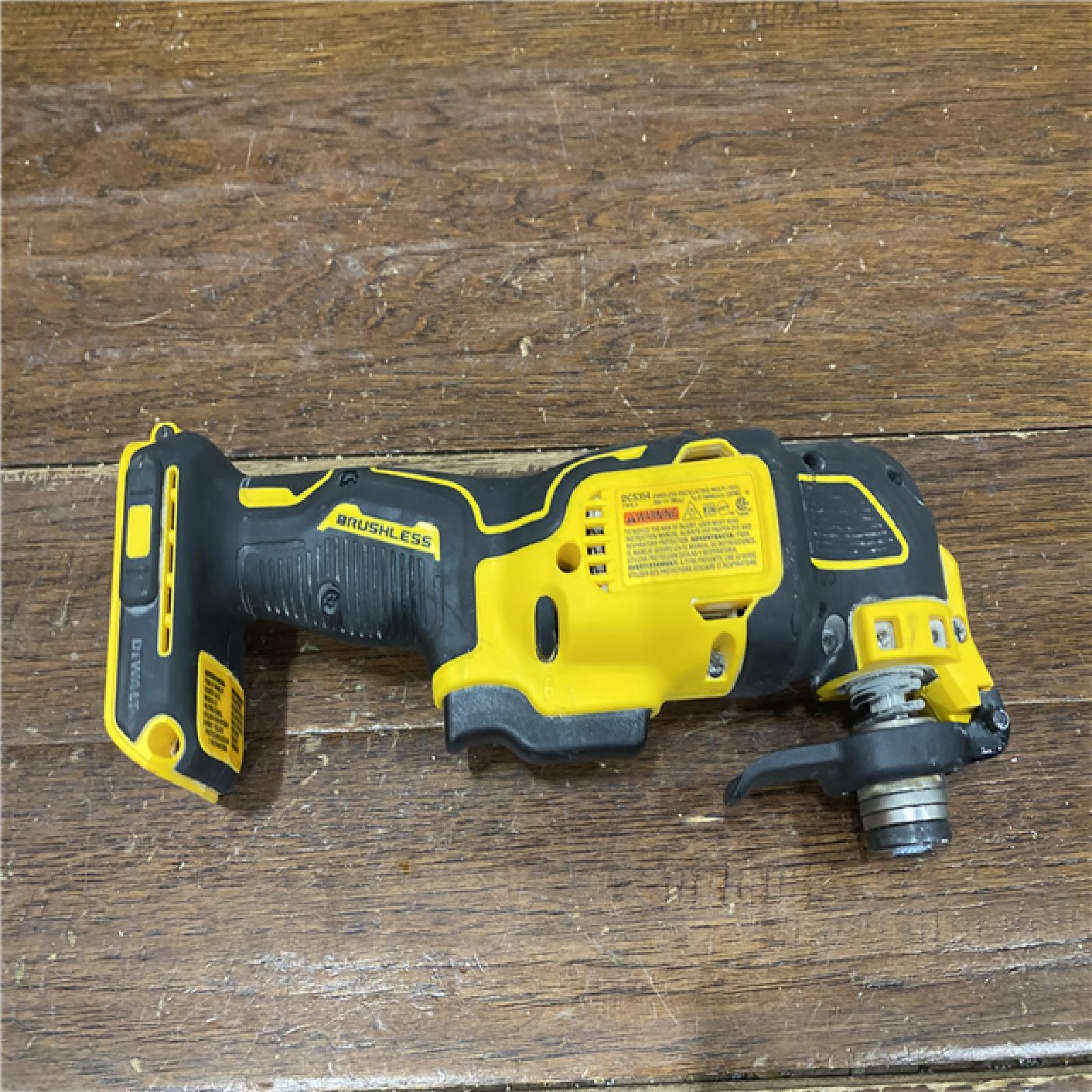 AS-IS ATOMIC 20V MAX Cordless Brushless Oscillating Multi Tool (Tool Only)