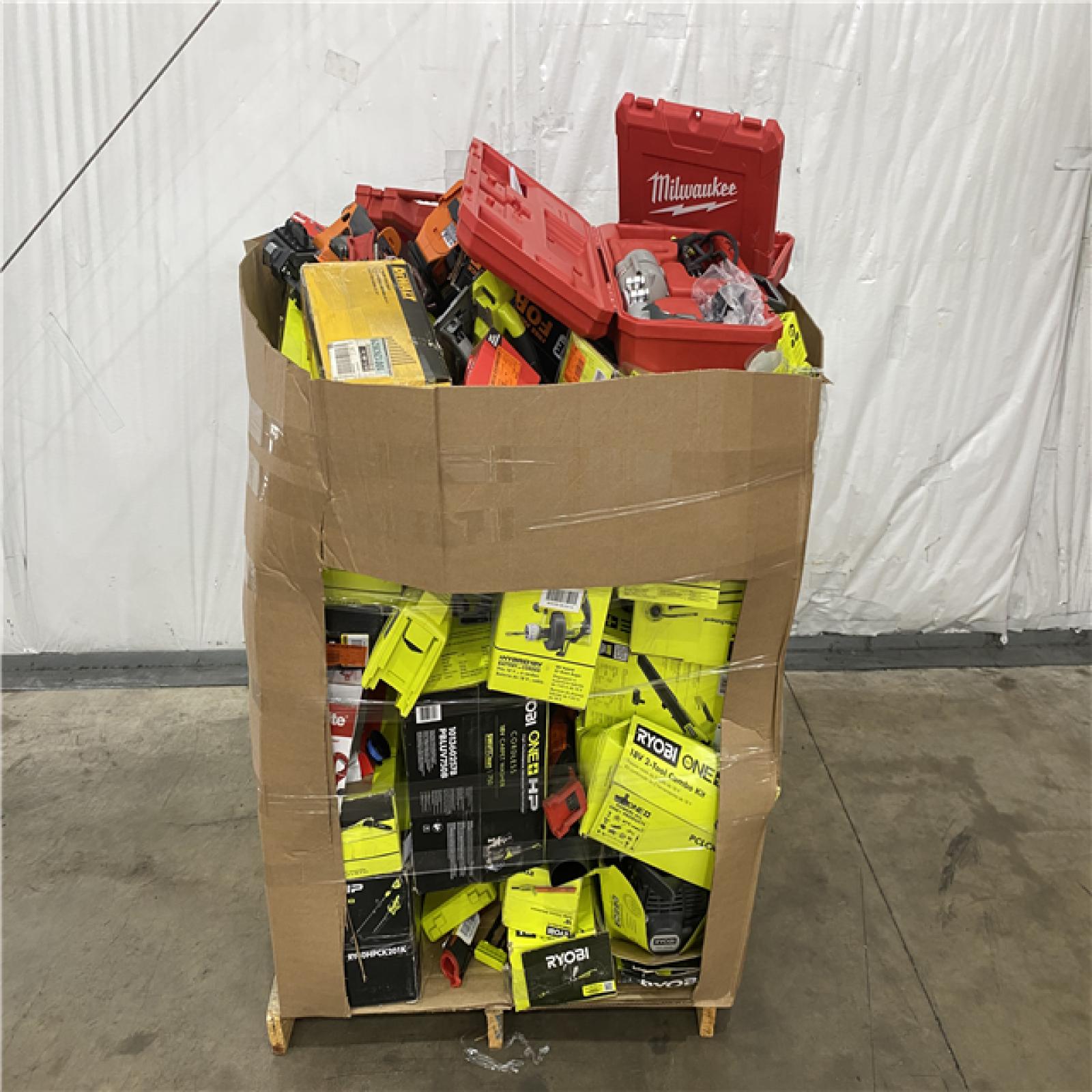 Houston Location AS IS - Tool Pallet